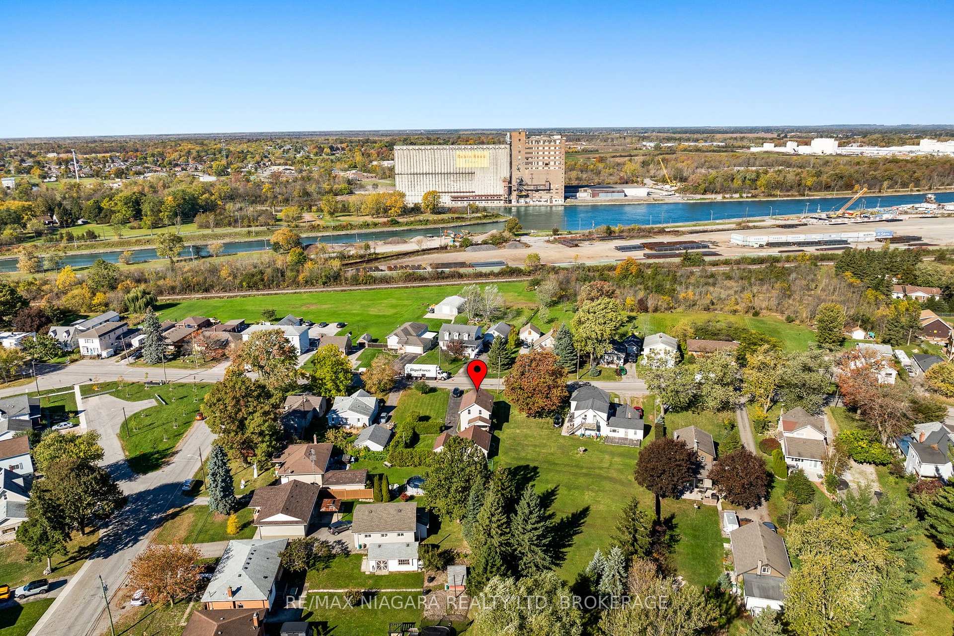 Photo 29 of 147 Chippawa Road, Port Colborne, Bethel — HOMEH