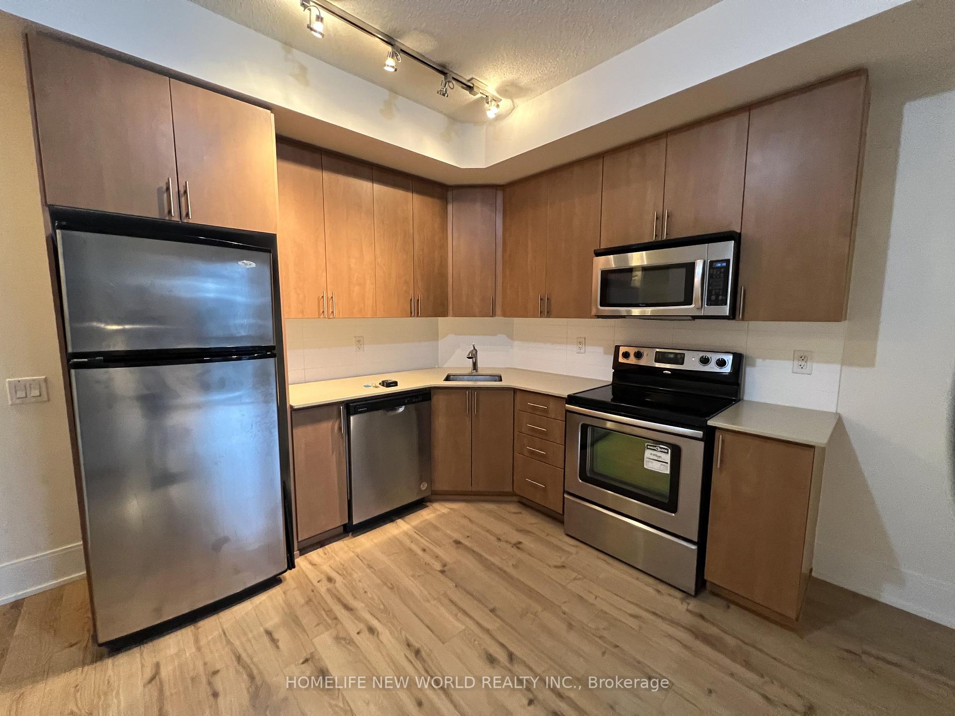 Photo 2 of Unit 1032, 560 Front Street W, Toronto, Waterfront Communities — HOMEH
