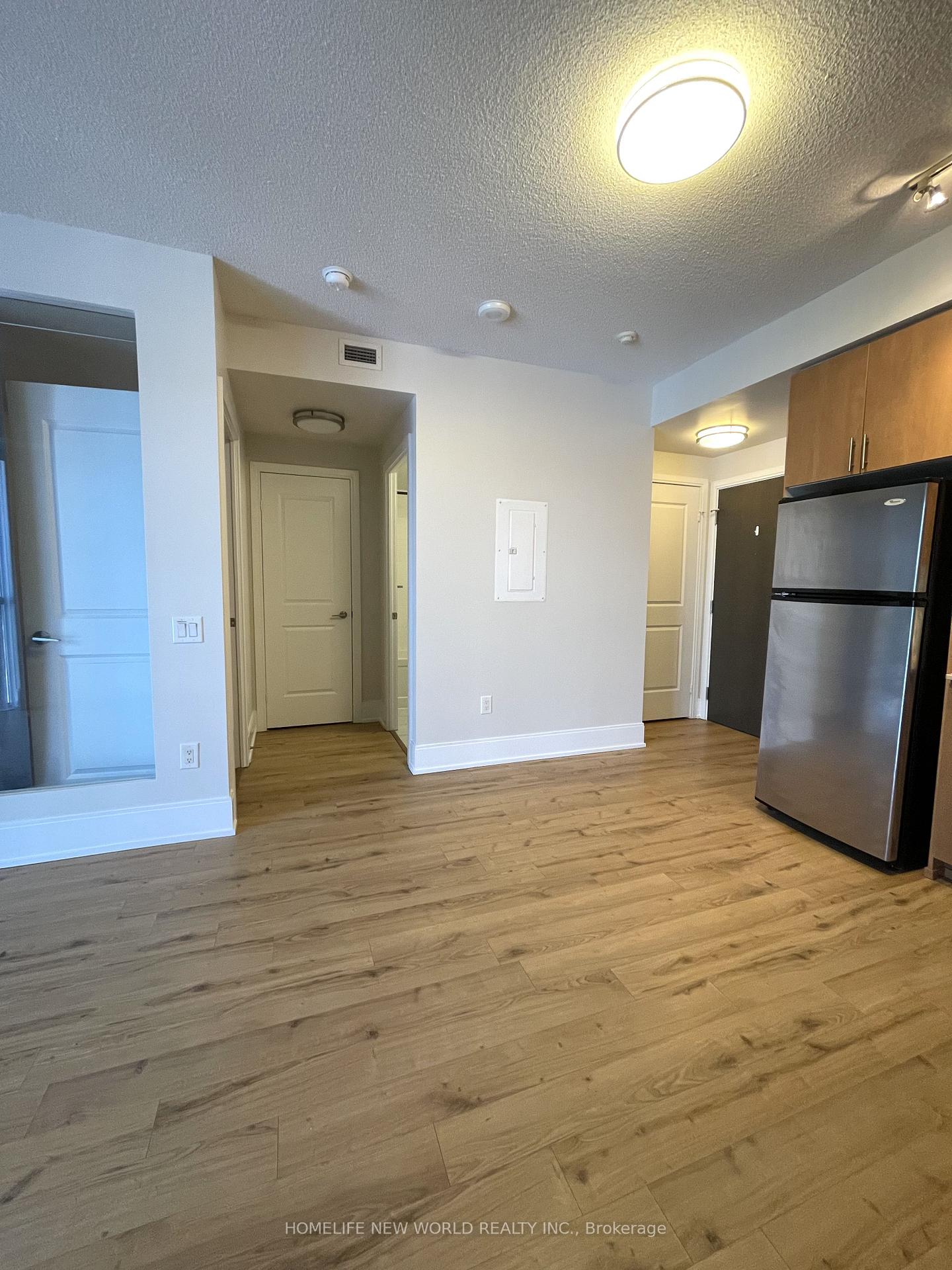 Photo 6 of Unit 1032, 560 Front Street W, Toronto, Waterfront Communities — HOMEH