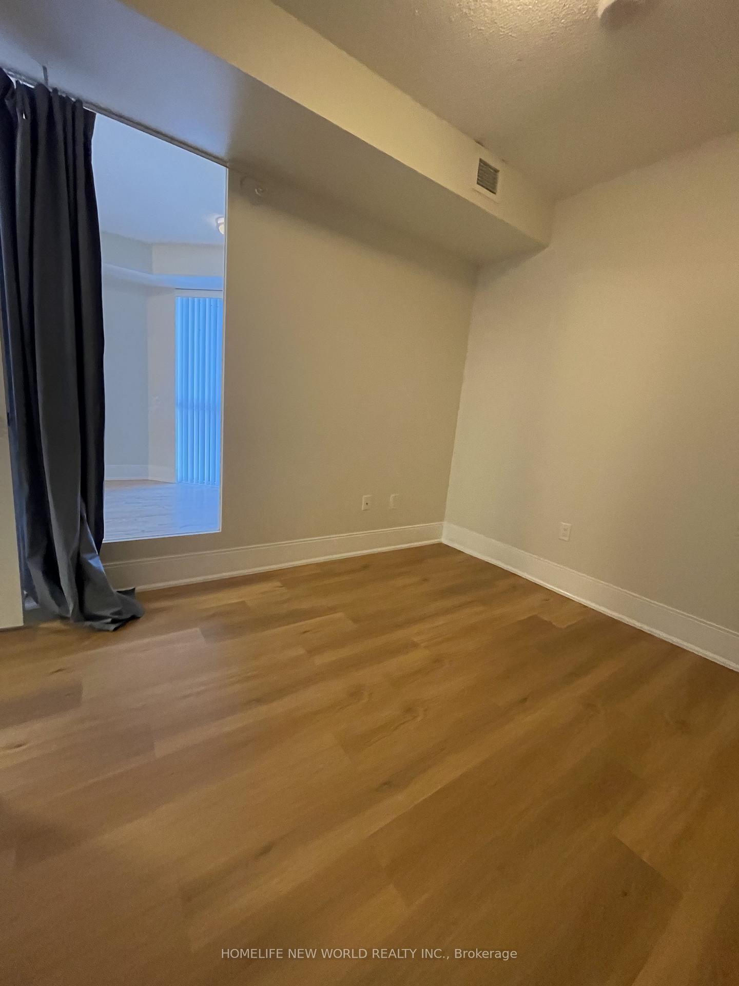 Photo 8 of Unit 1032, 560 Front Street W, Toronto, Waterfront Communities — HOMEH