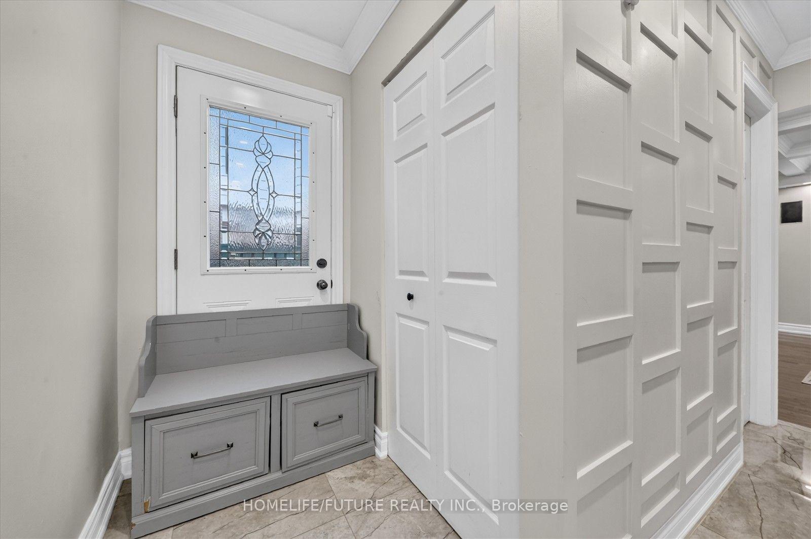 Photo 8 of 1569 Jaywin Circle, Pickering, Village East — HOMEH