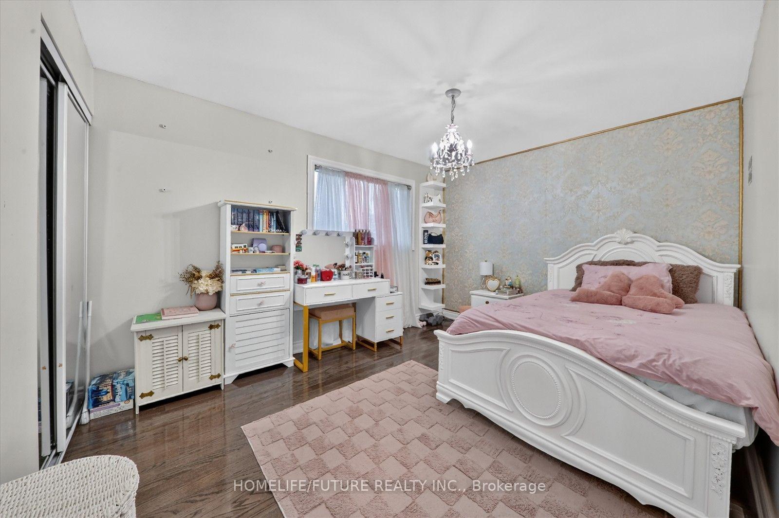 Photo 24 of 1569 Jaywin Circle, Pickering, Village East — HOMEH