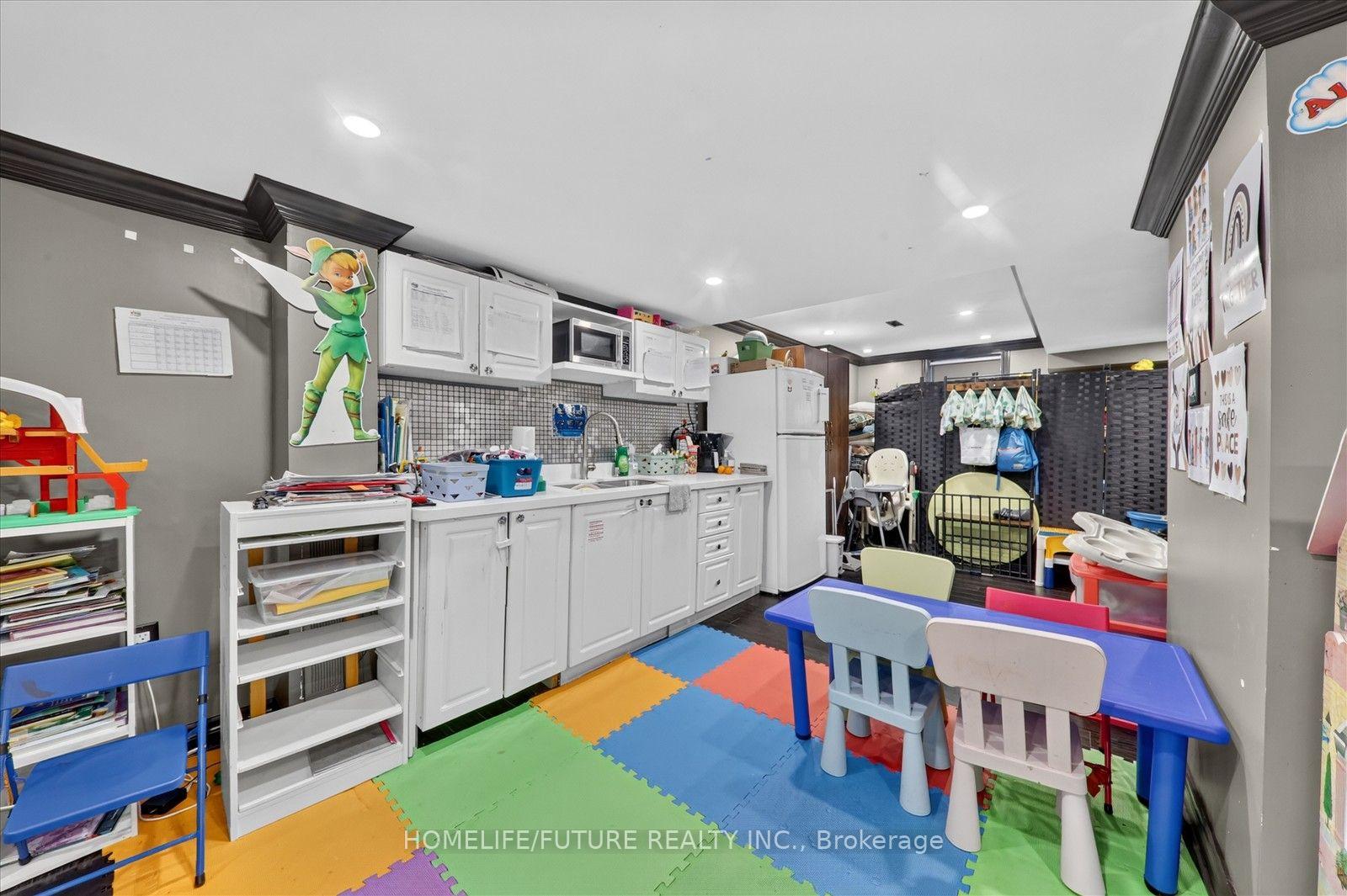 Photo 34 of 1569 Jaywin Circle, Pickering, Village East — HOMEH