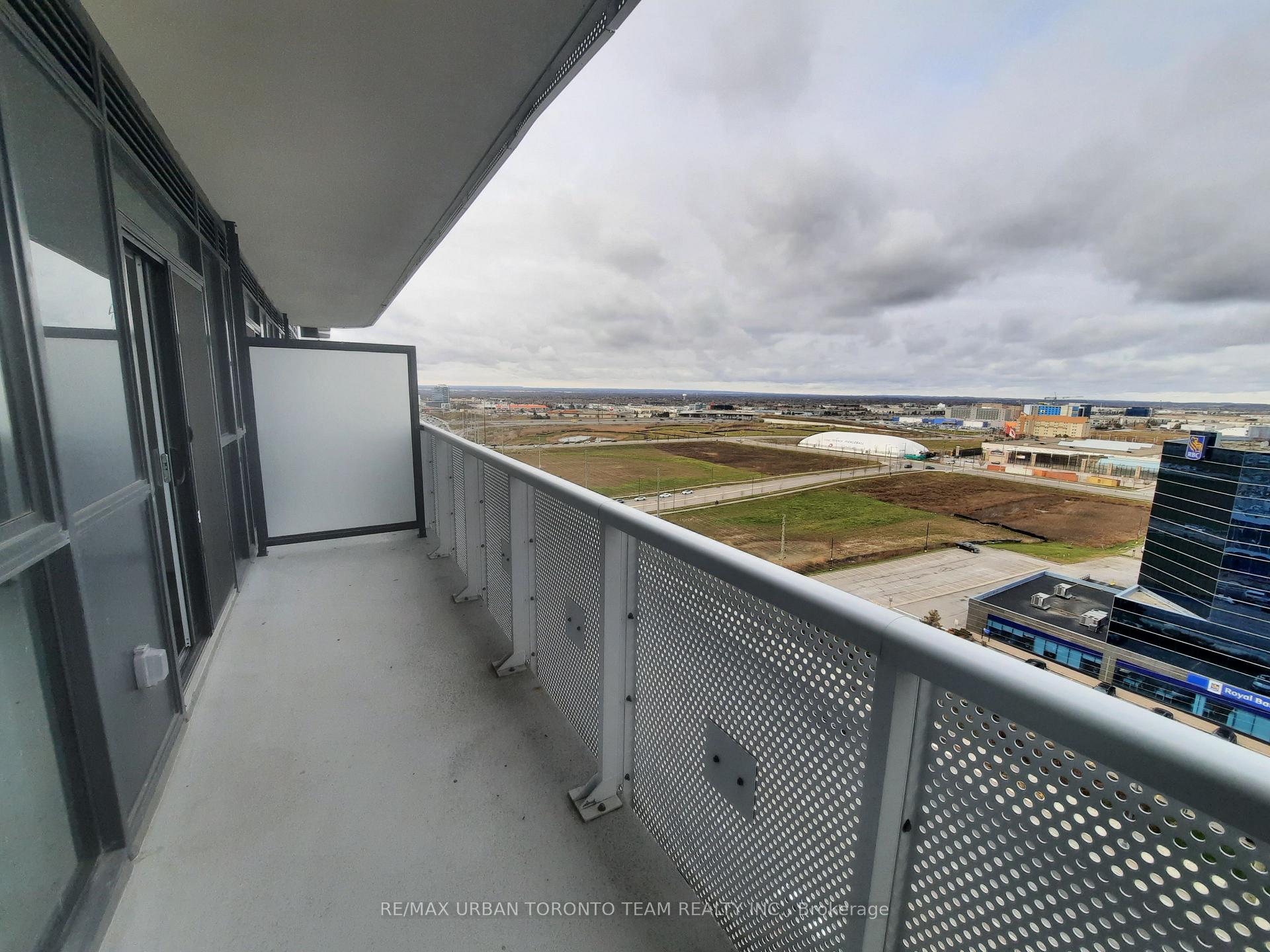 Photo 6 of Unit 1505, 8 Interchange Way, Vaughan, Vaughan Corporate Centre — HOMEH