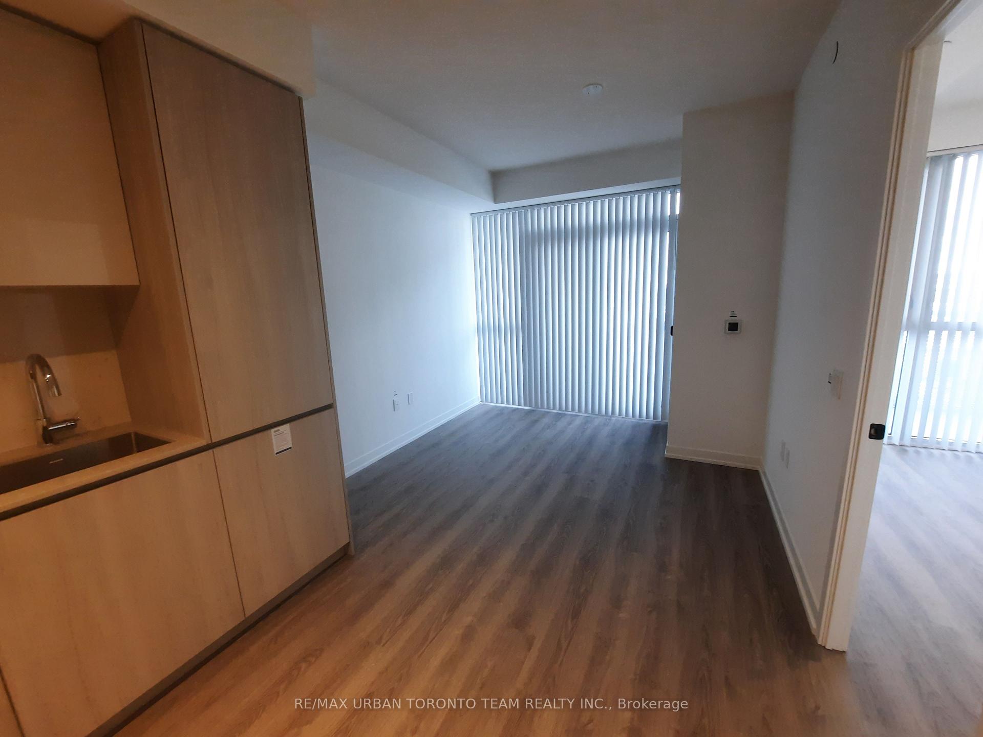 Photo 9 of Unit 1505, 8 Interchange Way, Vaughan, Vaughan Corporate Centre — HOMEH
