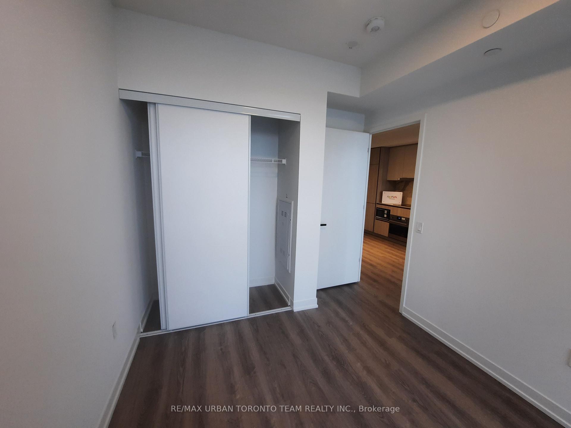 Photo 13 of Unit 1505, 8 Interchange Way, Vaughan, Vaughan Corporate Centre — HOMEH