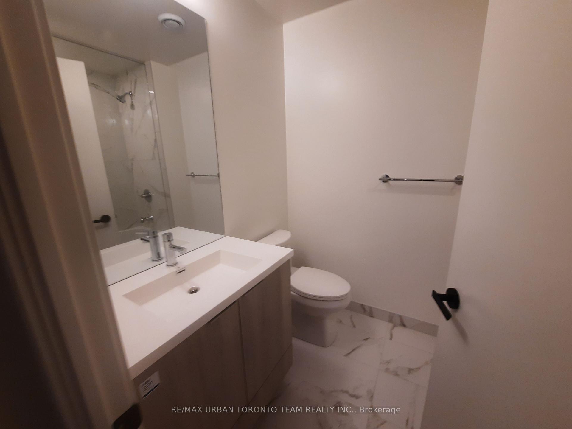 Photo 18 of Unit 1505, 8 Interchange Way, Vaughan, Vaughan Corporate Centre — HOMEH