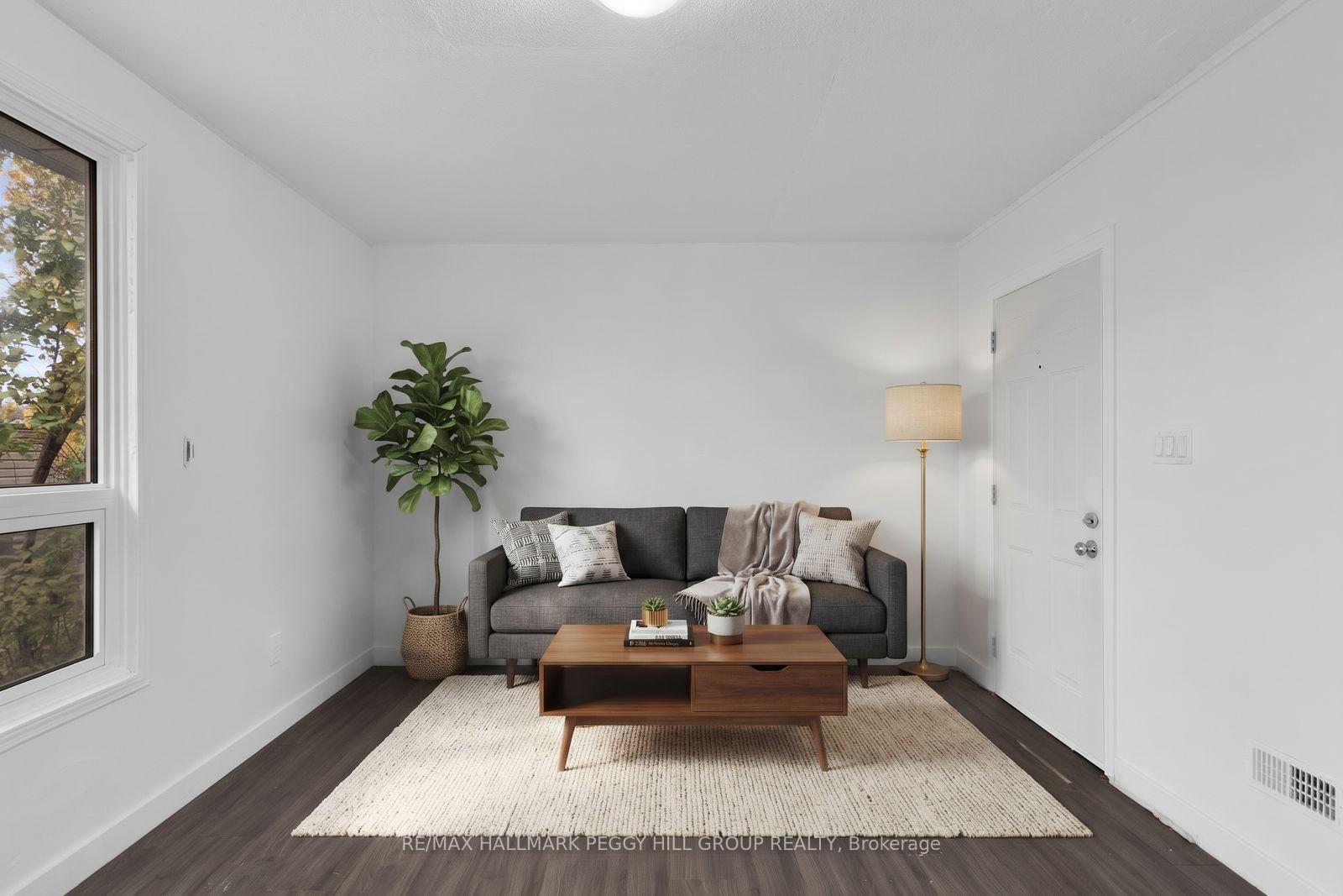 Photo 13 of 108 John Street, Barrie, Sanford — HOMEH