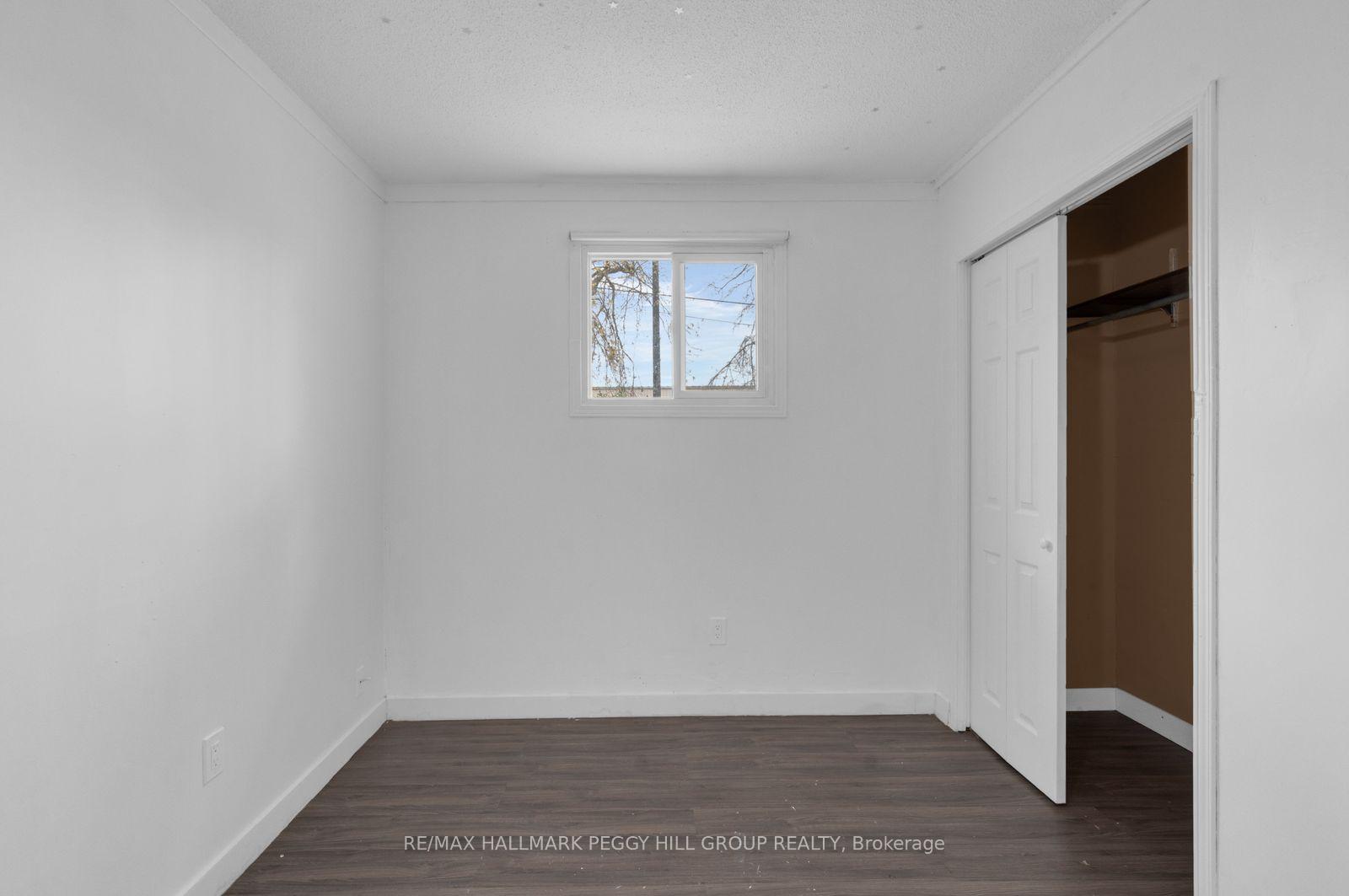 Photo 16 of 108 John Street, Barrie, Sanford — HOMEH