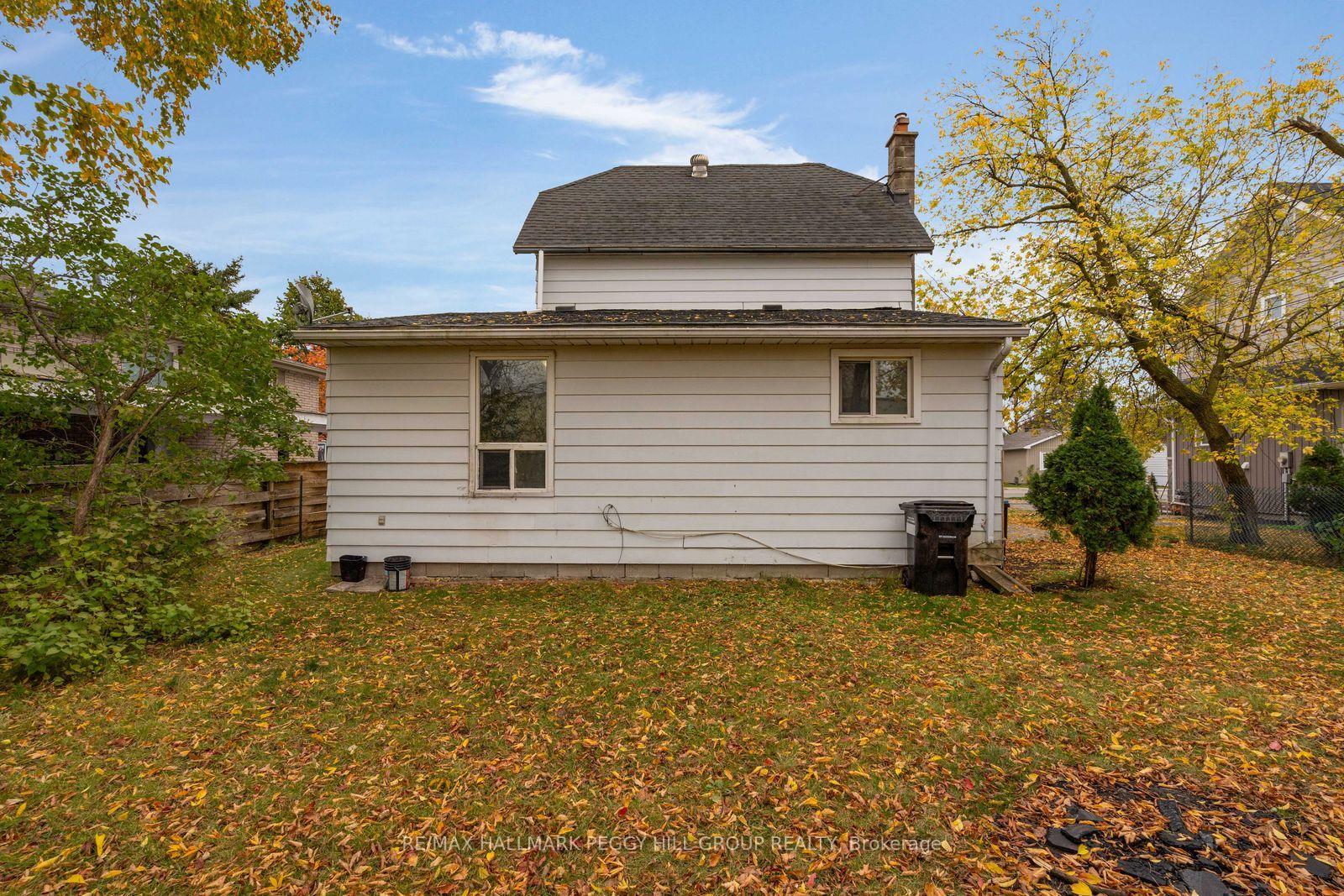 Photo 17 of 108 John Street, Barrie, Sanford — HOMEH