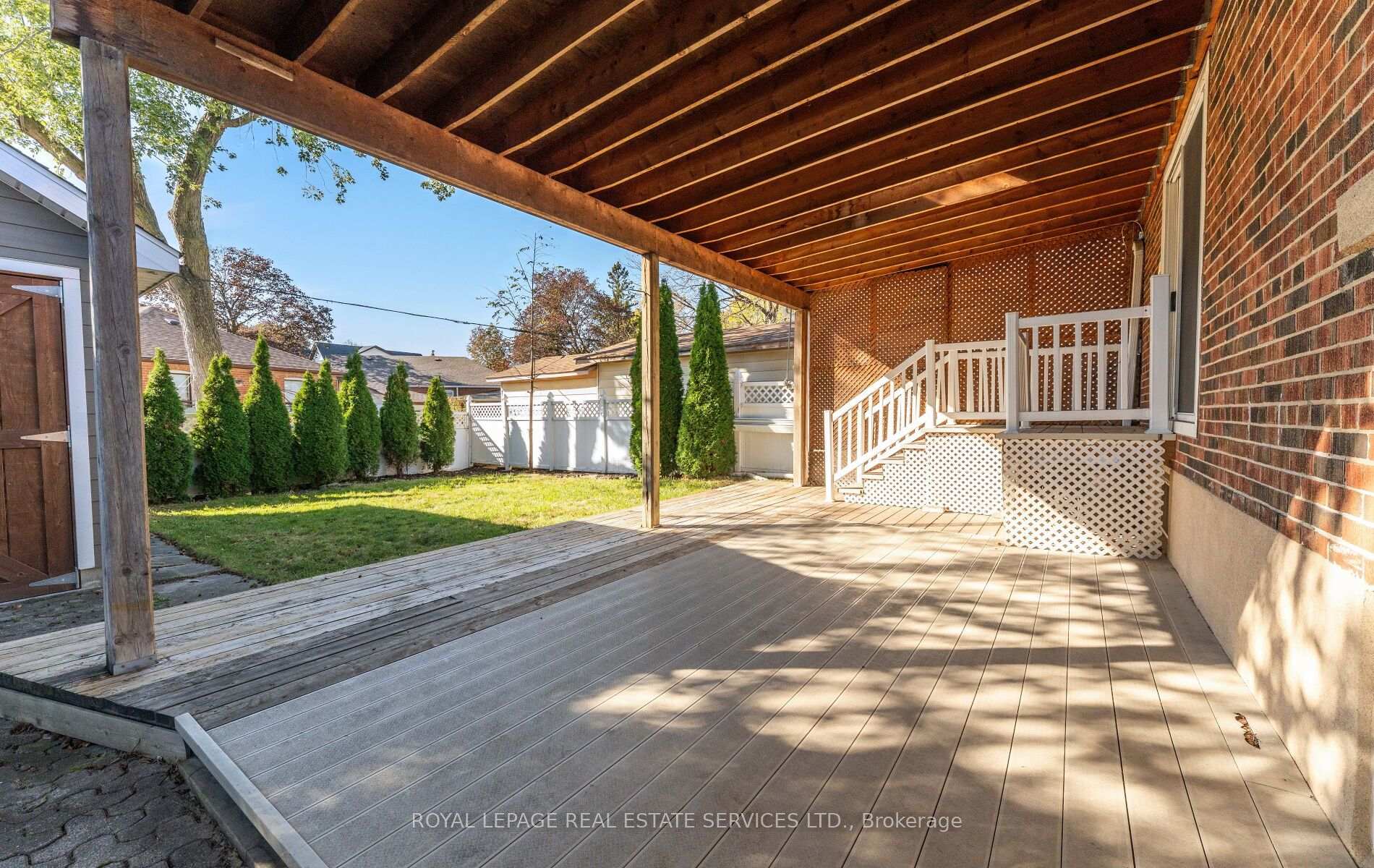 Photo 23 of 90 Silverhill Drive, Etobicoke, Islington-City Centre West — HOMEH