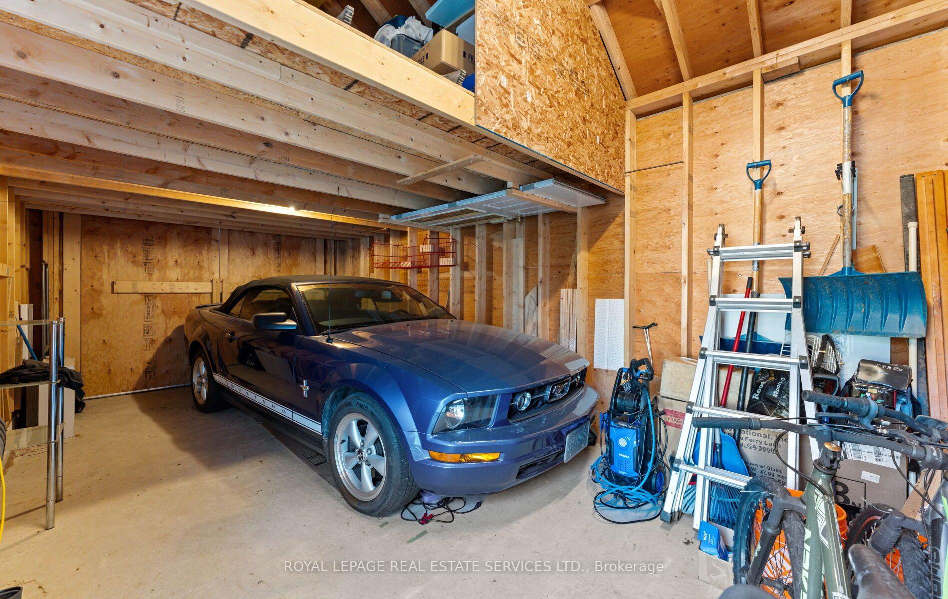 Photo 28 of 90 Silverhill Drive, Etobicoke, Islington-City Centre West — HOMEH