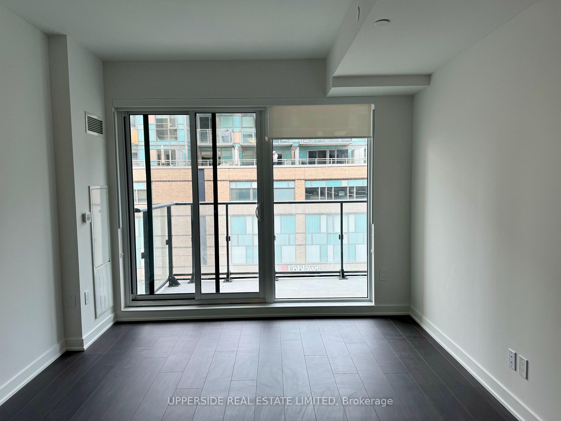 Photo of Unit 602, 543 Richmond Street W