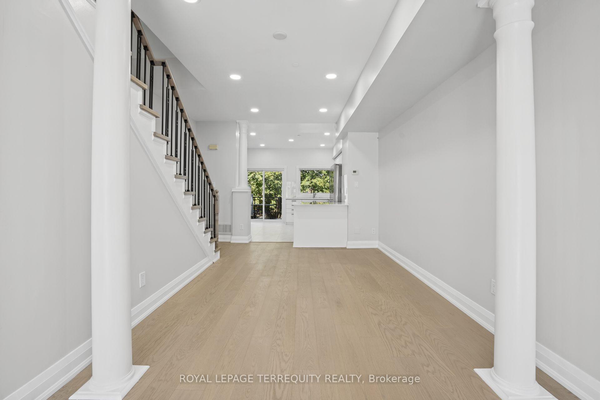 Photo 8 of 958 The Queensway, Etobicoke, Stonegate-Queensway — HOMEH
