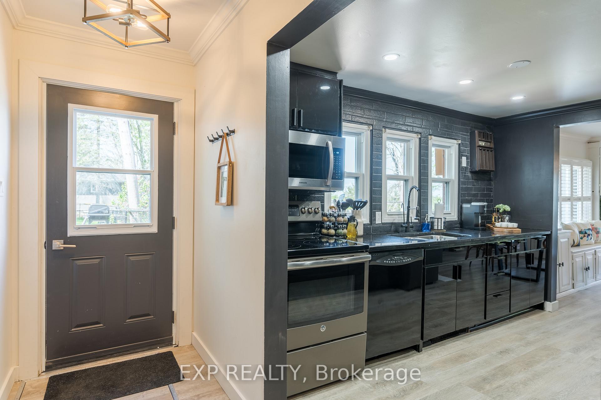 Photo 7 of Unit 30, 6108 Curtis Point Road, Alnwick/Haldimand, Rural Alnwick/Haldimand — HOMEH