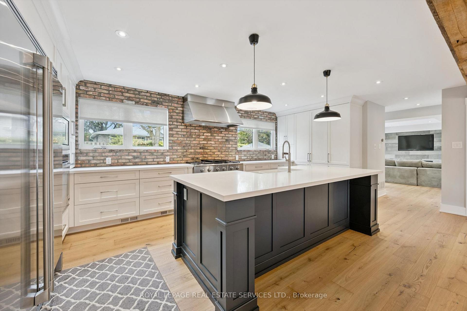 Photo 9 of 269 Sunray Road, Oakville, Bronte — HOMEH