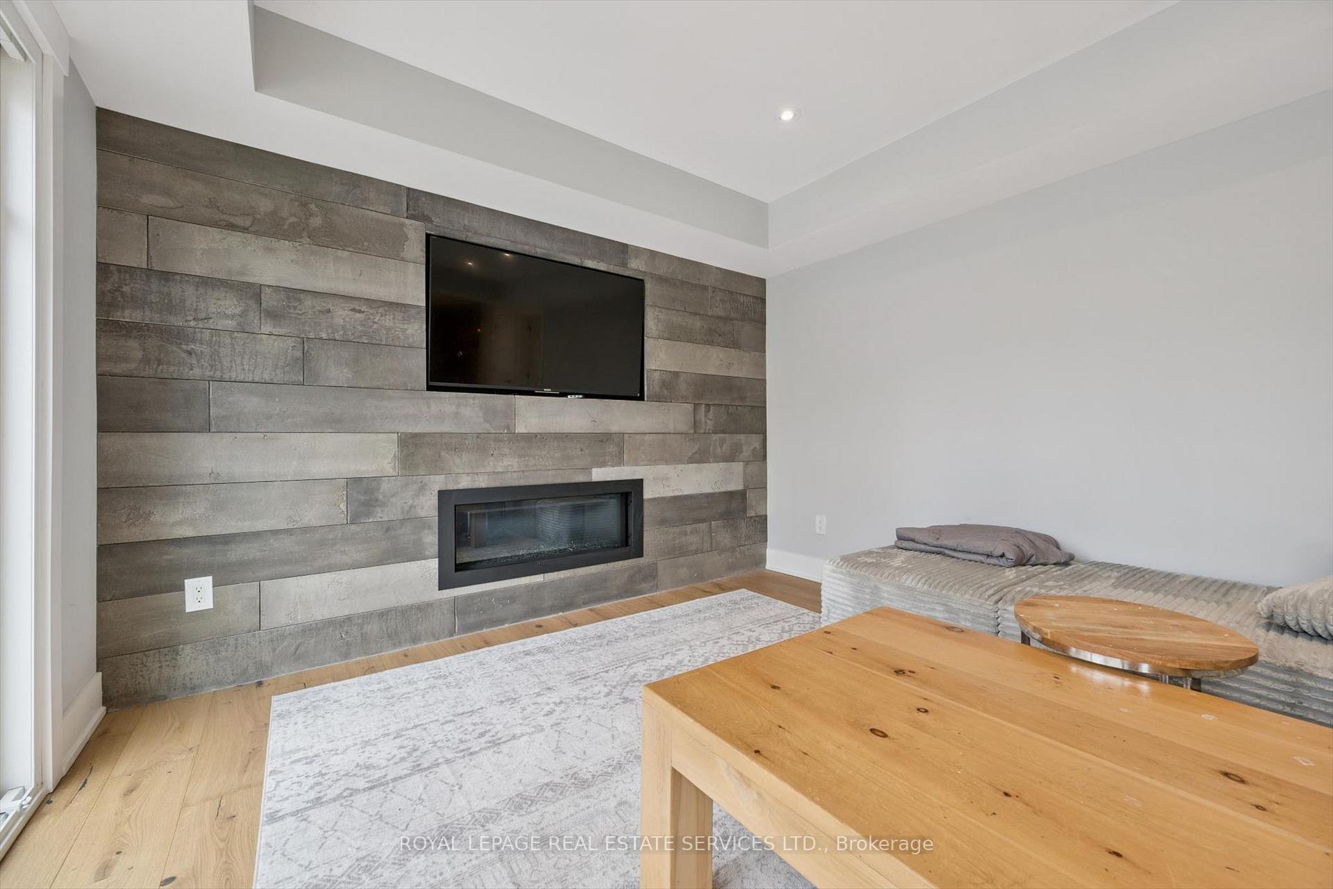 Photo 15 of 269 Sunray Road, Oakville, Bronte — HOMEH