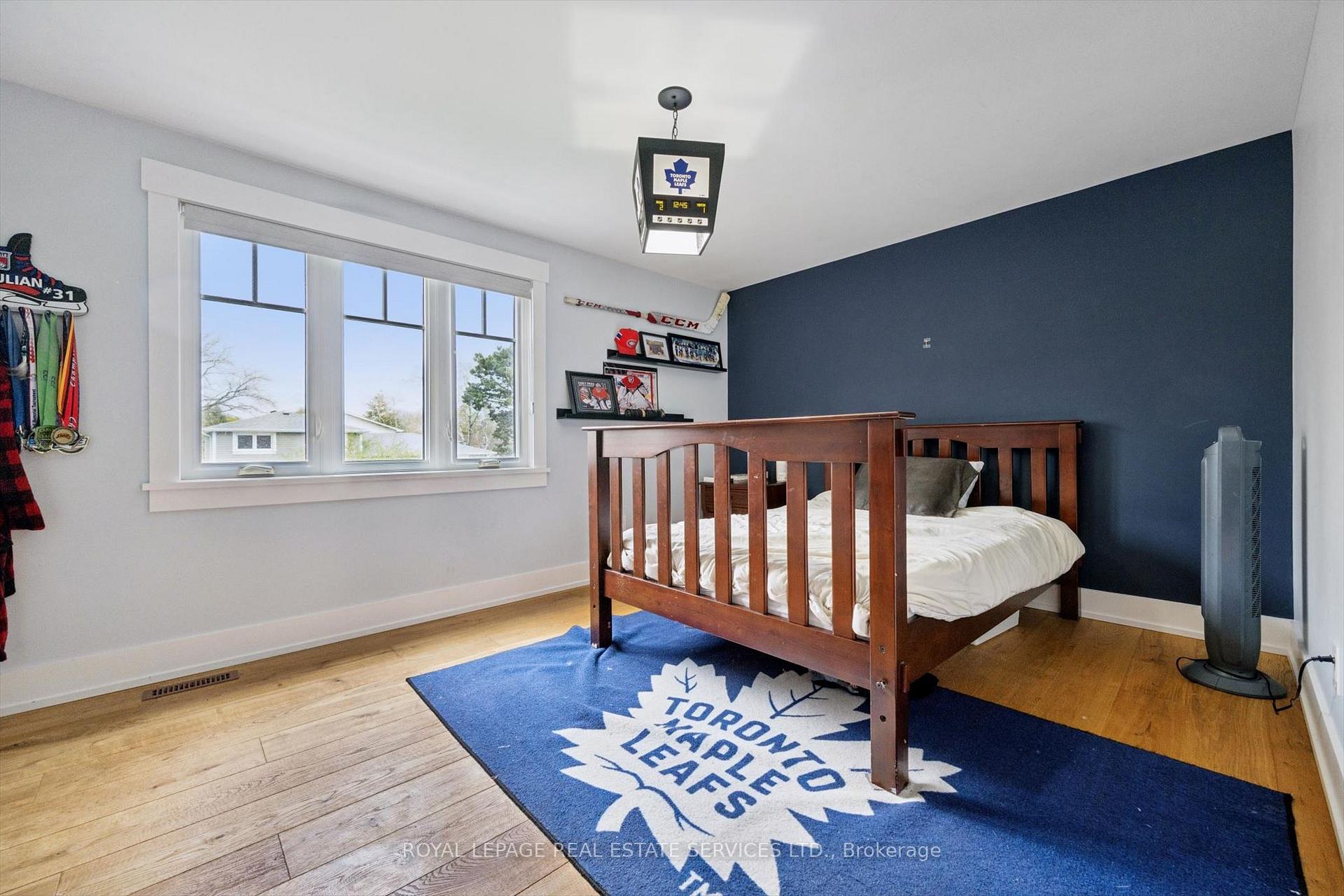 Photo 25 of 269 Sunray Road, Oakville, Bronte — HOMEH