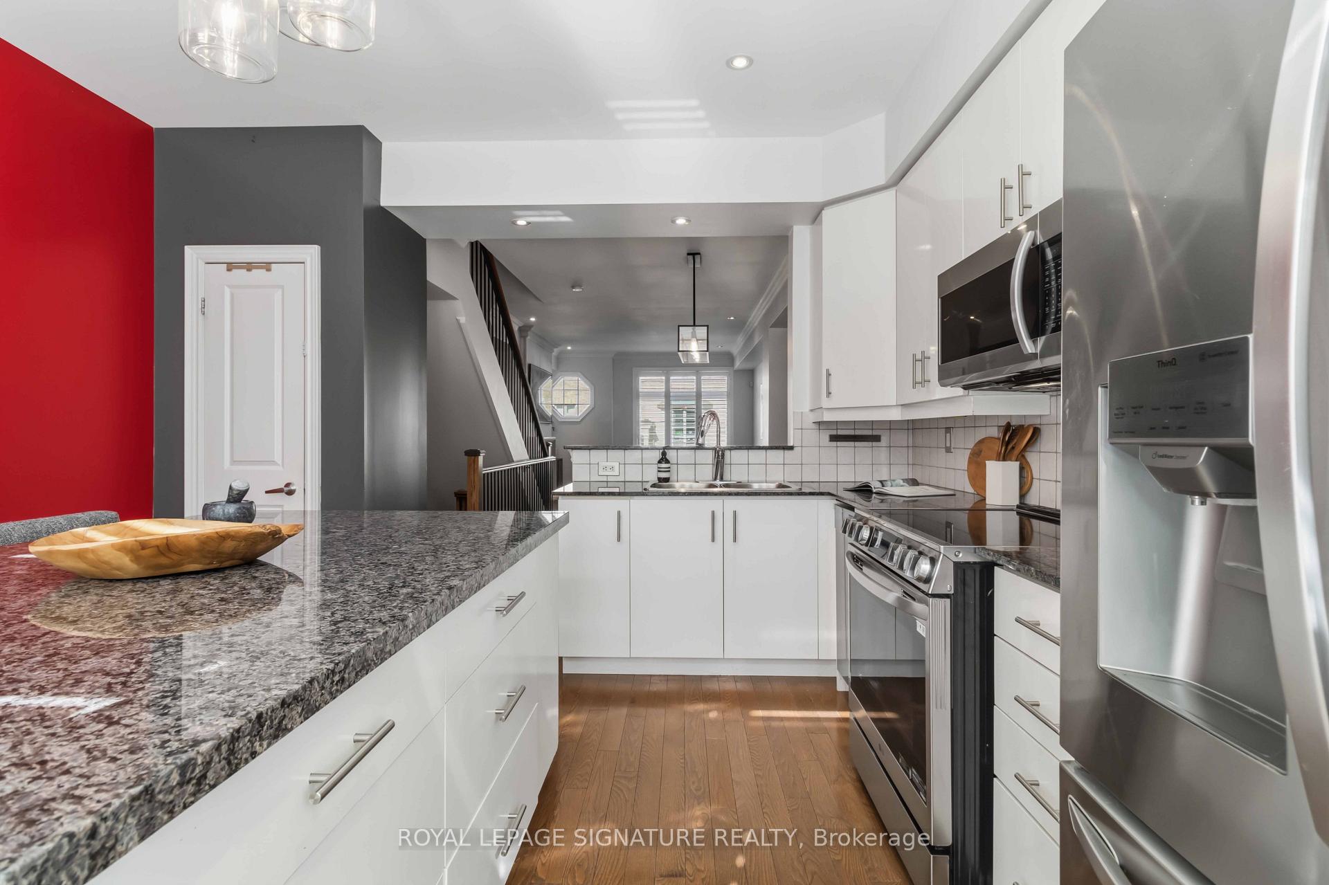 Photo 58 of 31 Furrow Lane, Etobicoke, Islington-City Centre West — HOMEH