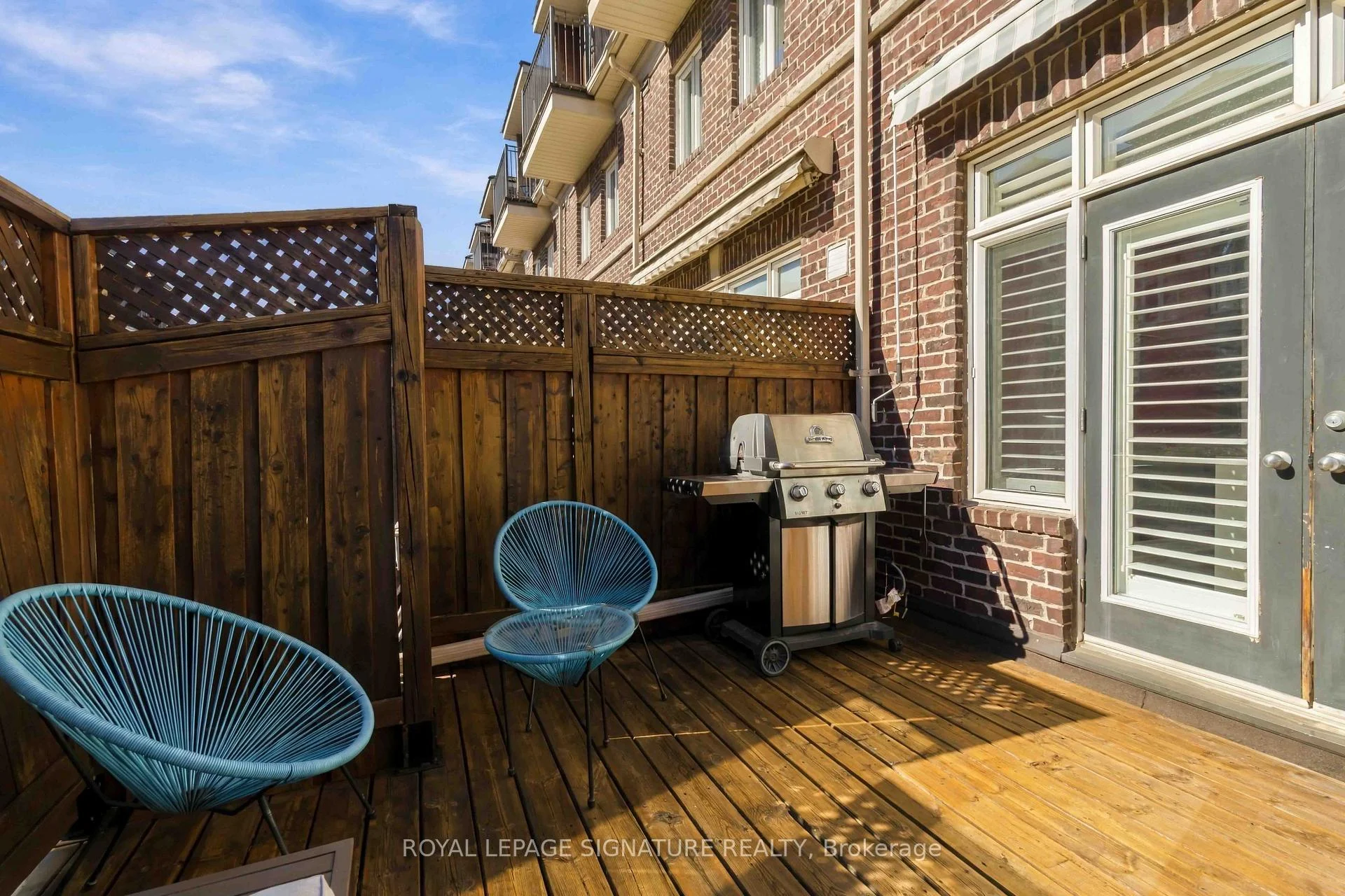 Photo 2 of 31 Furrow Lane, Etobicoke, Islington-City Centre West — HOMEH