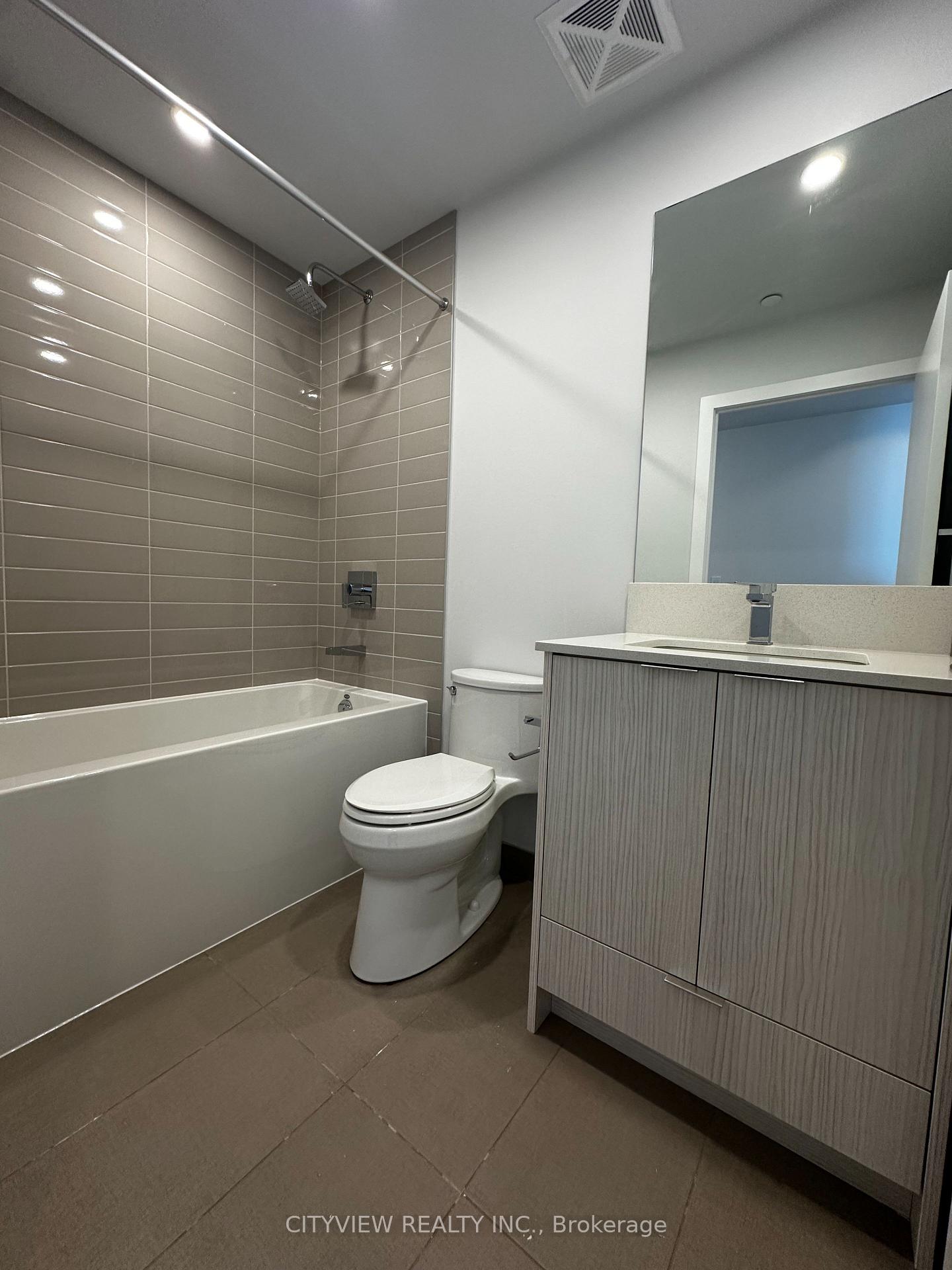 Photo 11 of Unit 2411, 430 Square One Drive, Mississauga, City Centre — HOMEH