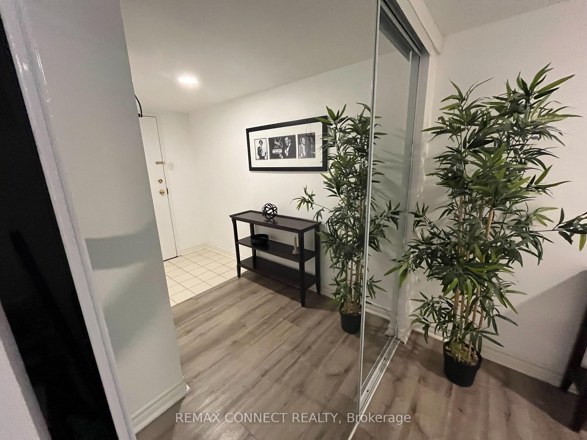 Photo 8 of Unit 601, 117 Gerrard Street, Toronto, Church-Yonge Corridor — HOMEH