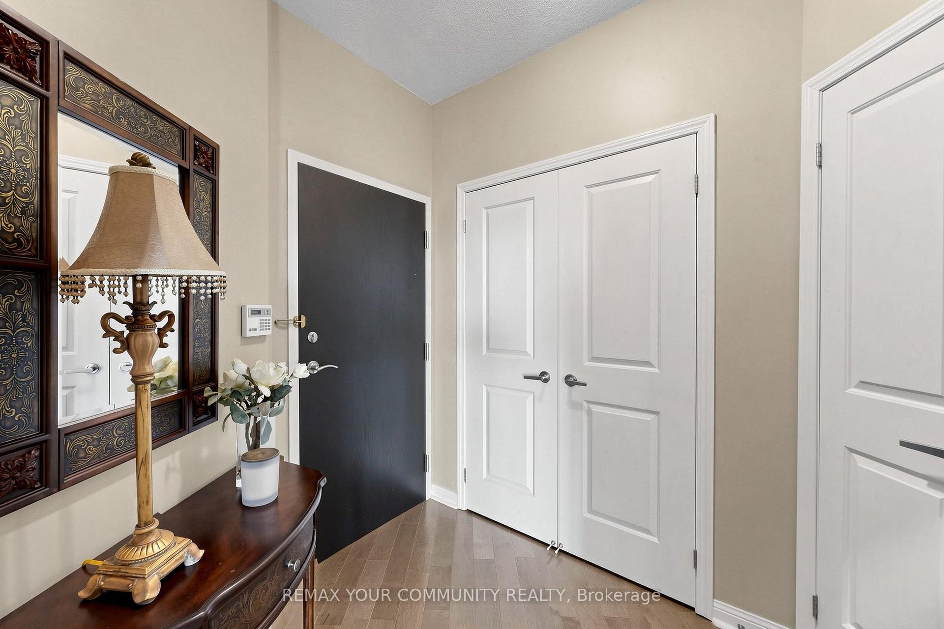Photo 9 of Unit 1506, 15 Windermere Avenue, Toronto, High Park-Swansea — HOMEH