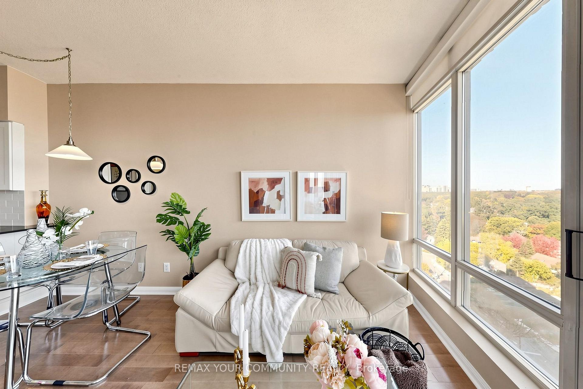 Photo 12 of Unit 1506, 15 Windermere Avenue, Toronto, High Park-Swansea — HOMEH