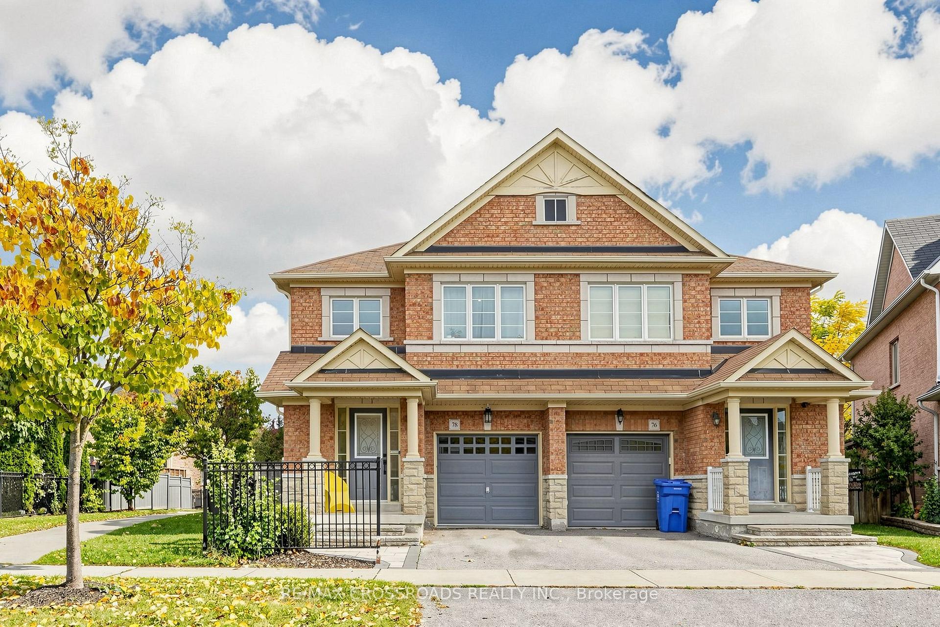 Front of 78 Vera Lynn Crescent