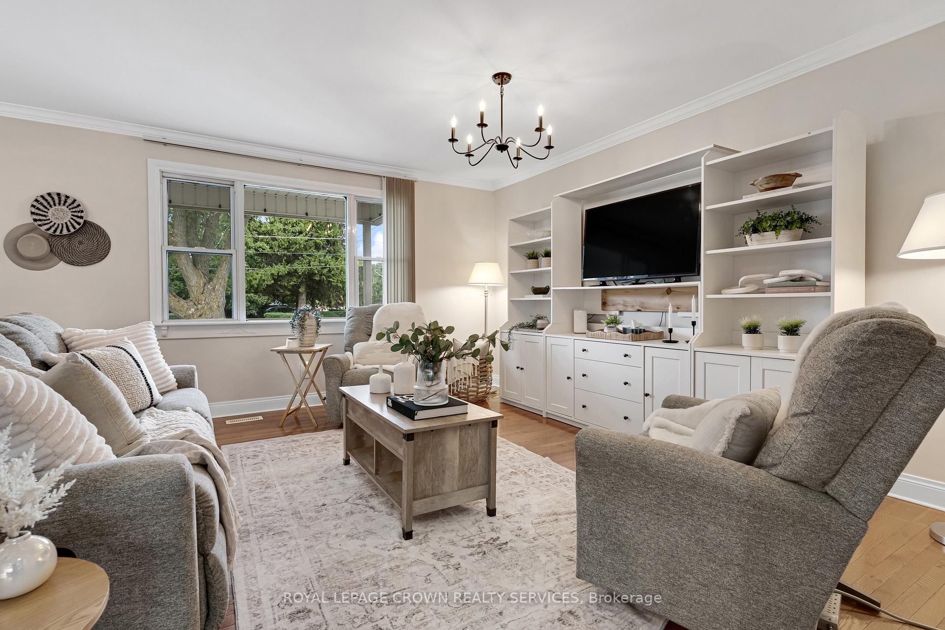 Photo 9 of 113 Whitelock Street, Stratford — HOMEH