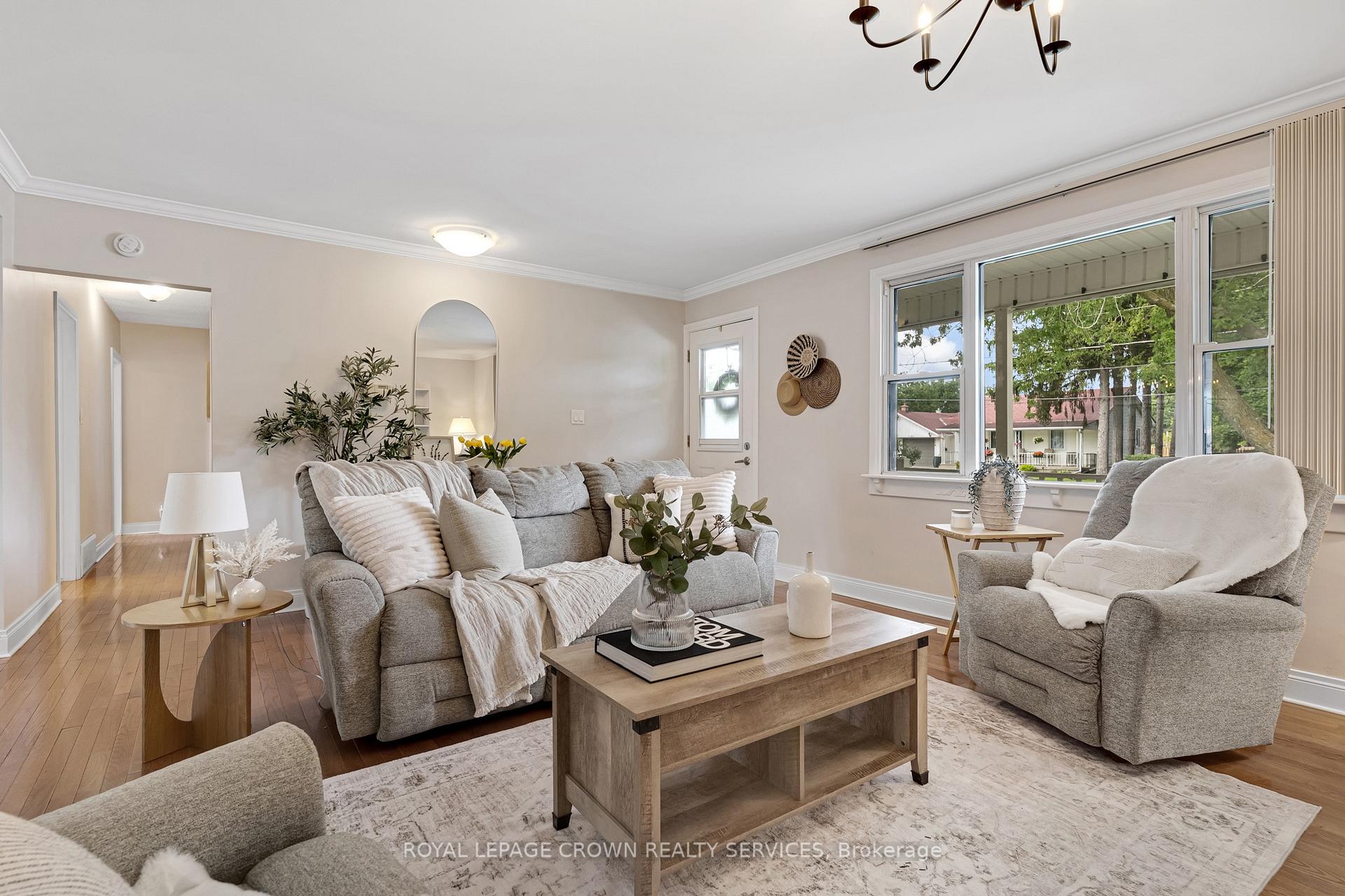 Photo 10 of 113 Whitelock Street, Stratford — HOMEH