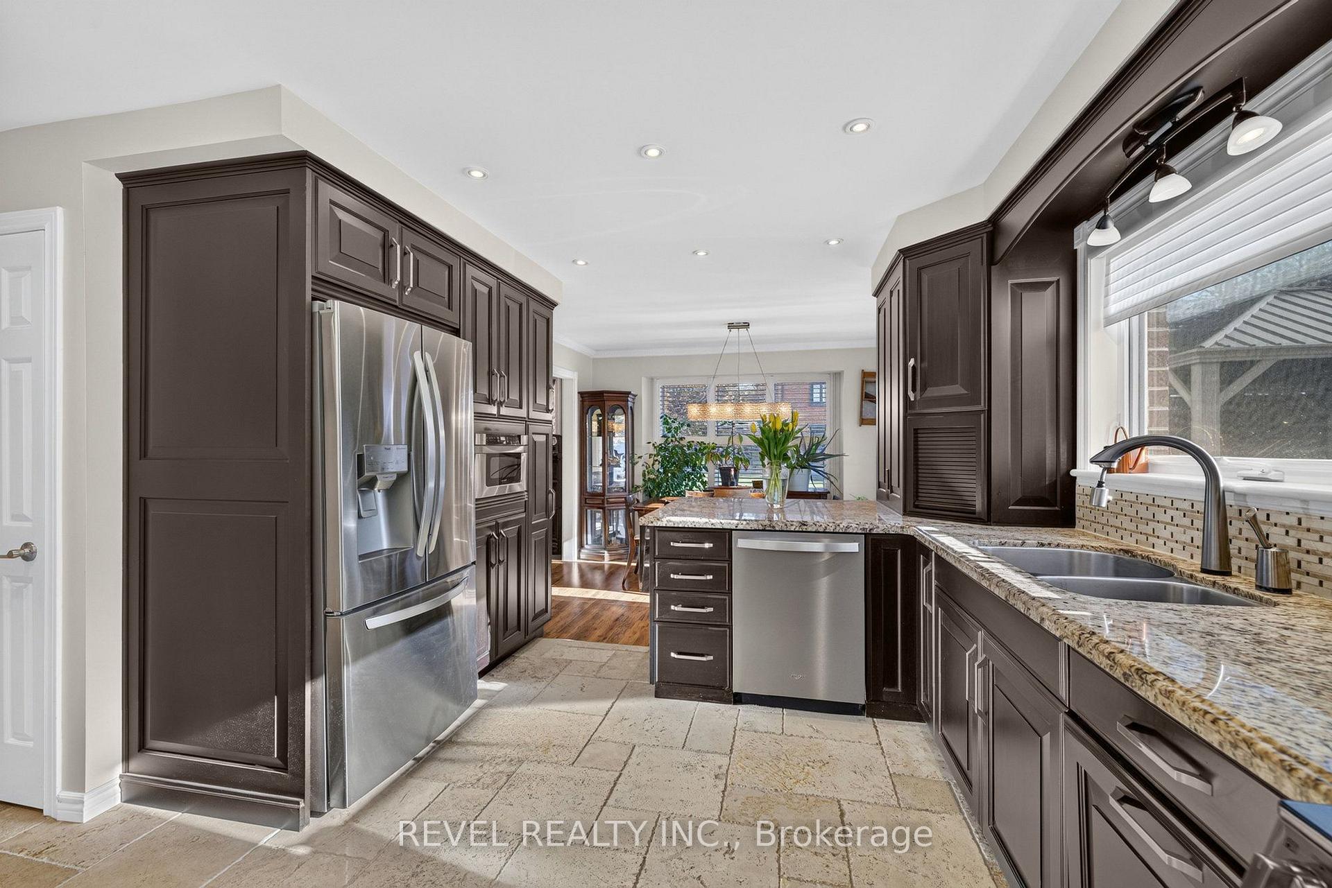 Photo 15 of 2084 Fifteenth Side Road, Milton, Moffat — HOMEH