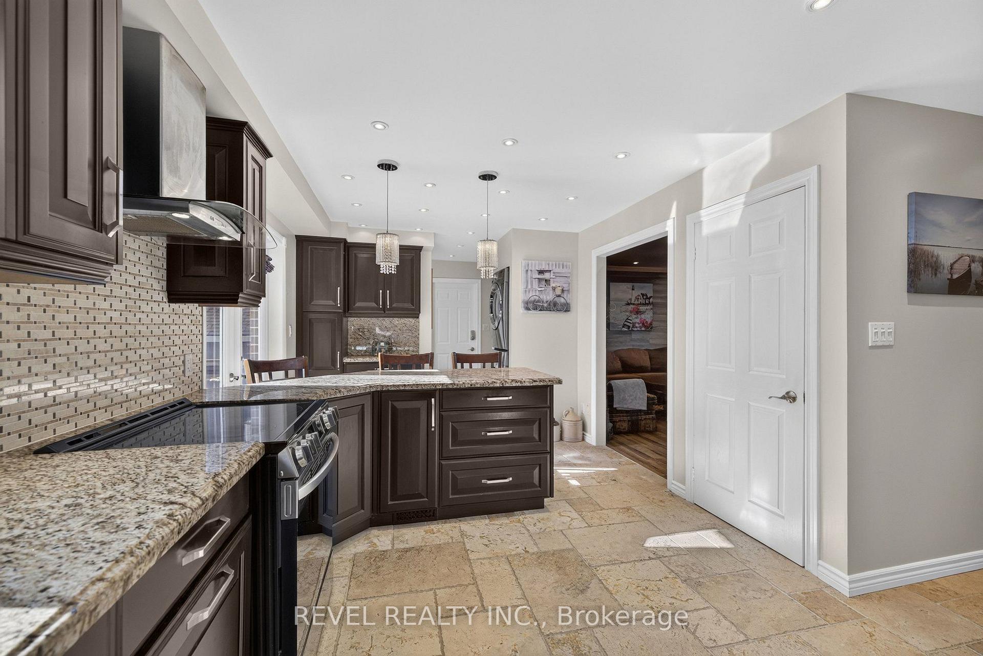 Photo 21 of 2084 Fifteenth Side Road, Milton, Moffat — HOMEH