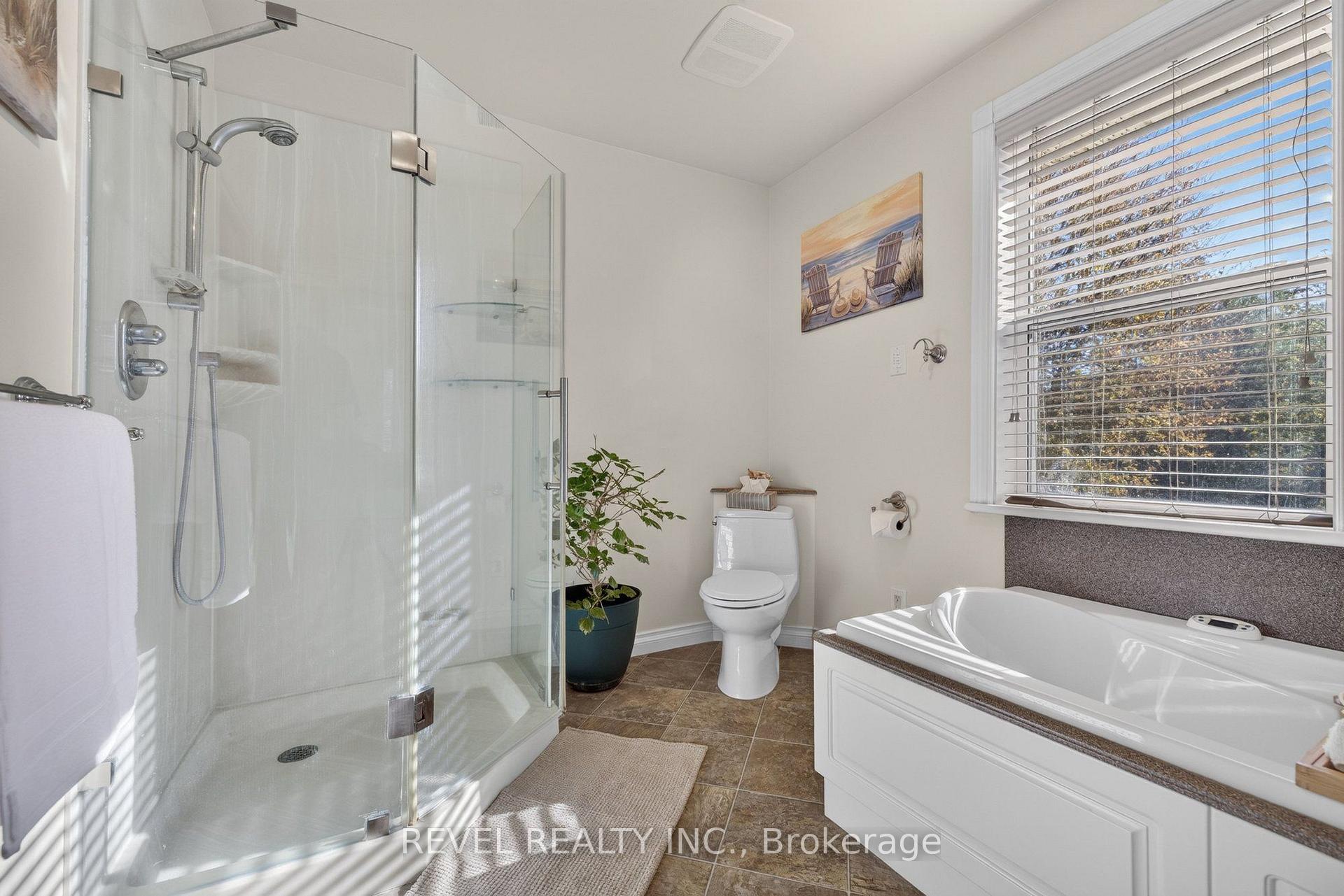 Photo 29 of 2084 Fifteenth Side Road, Milton, Moffat — HOMEH