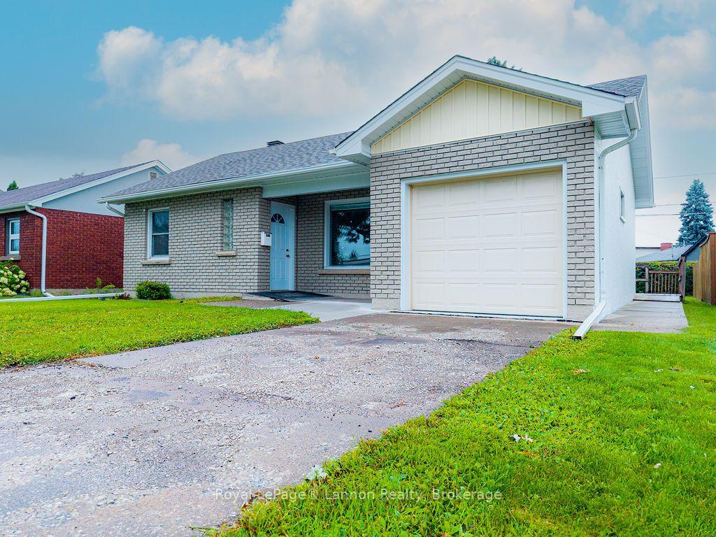 Photo 30 of 356 Kingsway Avenue, Thunder Bay, Hyde Park — HOMEH