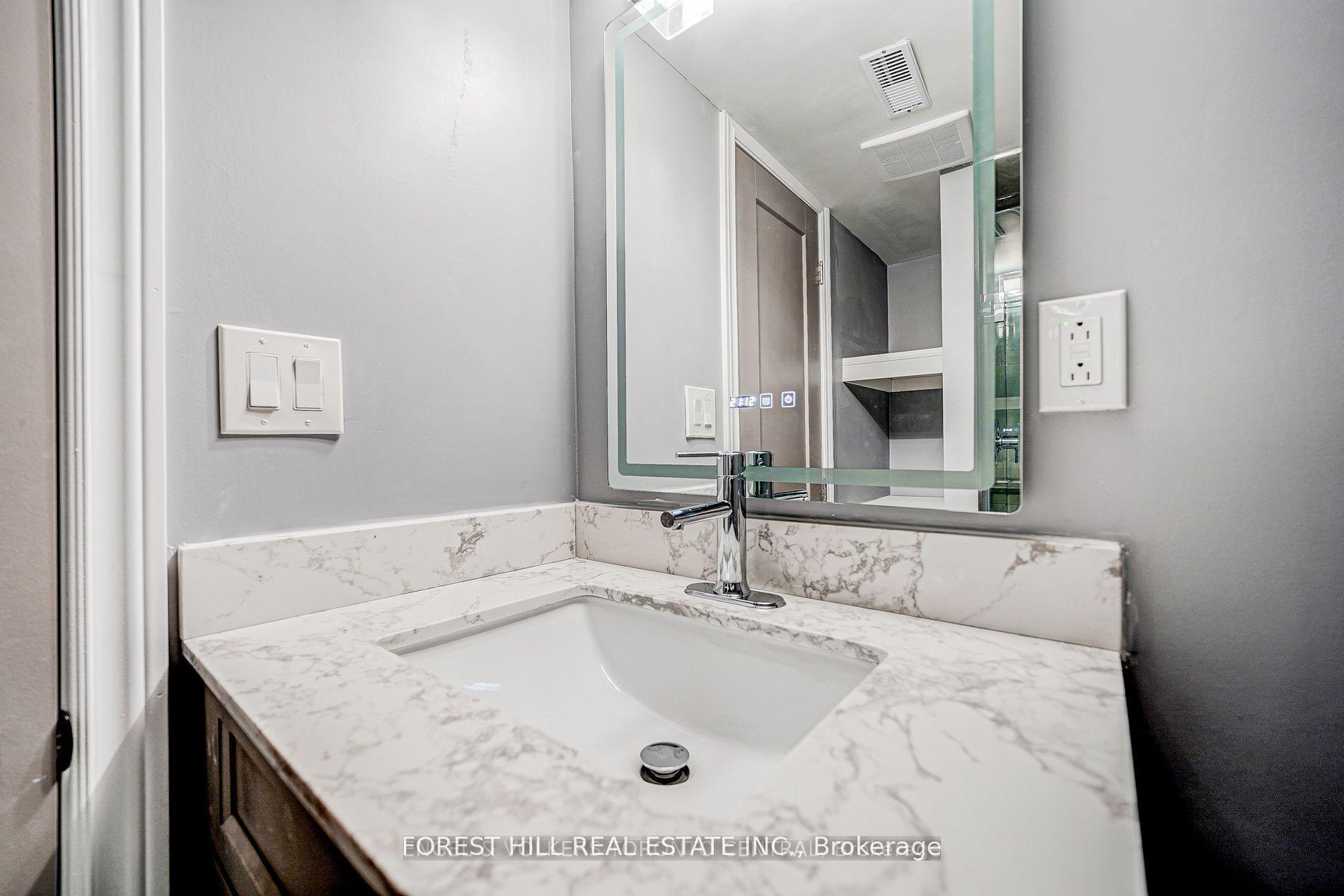 Photo 14 of Unit Lower, 39A Lippincott Street E, North York, Weston — HOMEH