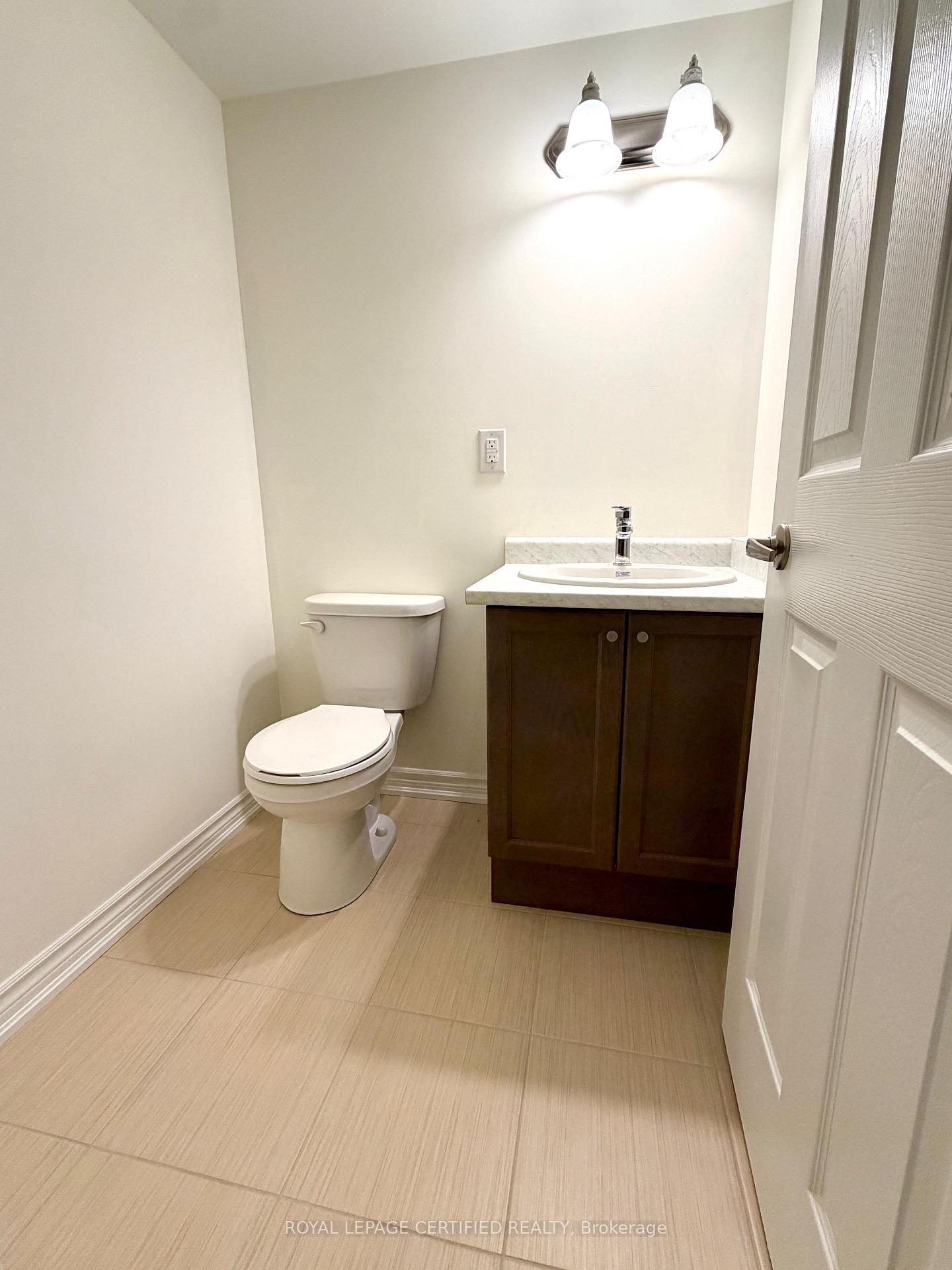 Photo 14 of 677 Park Road, Brantford, Lynden Hills — HOMEH
