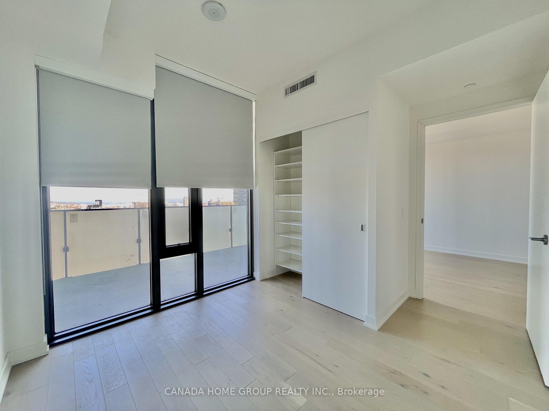 Photo 7 of Unit 3201, 25 Richmond Street E, Toronto, Church-Yonge Corridor — HOMEH
