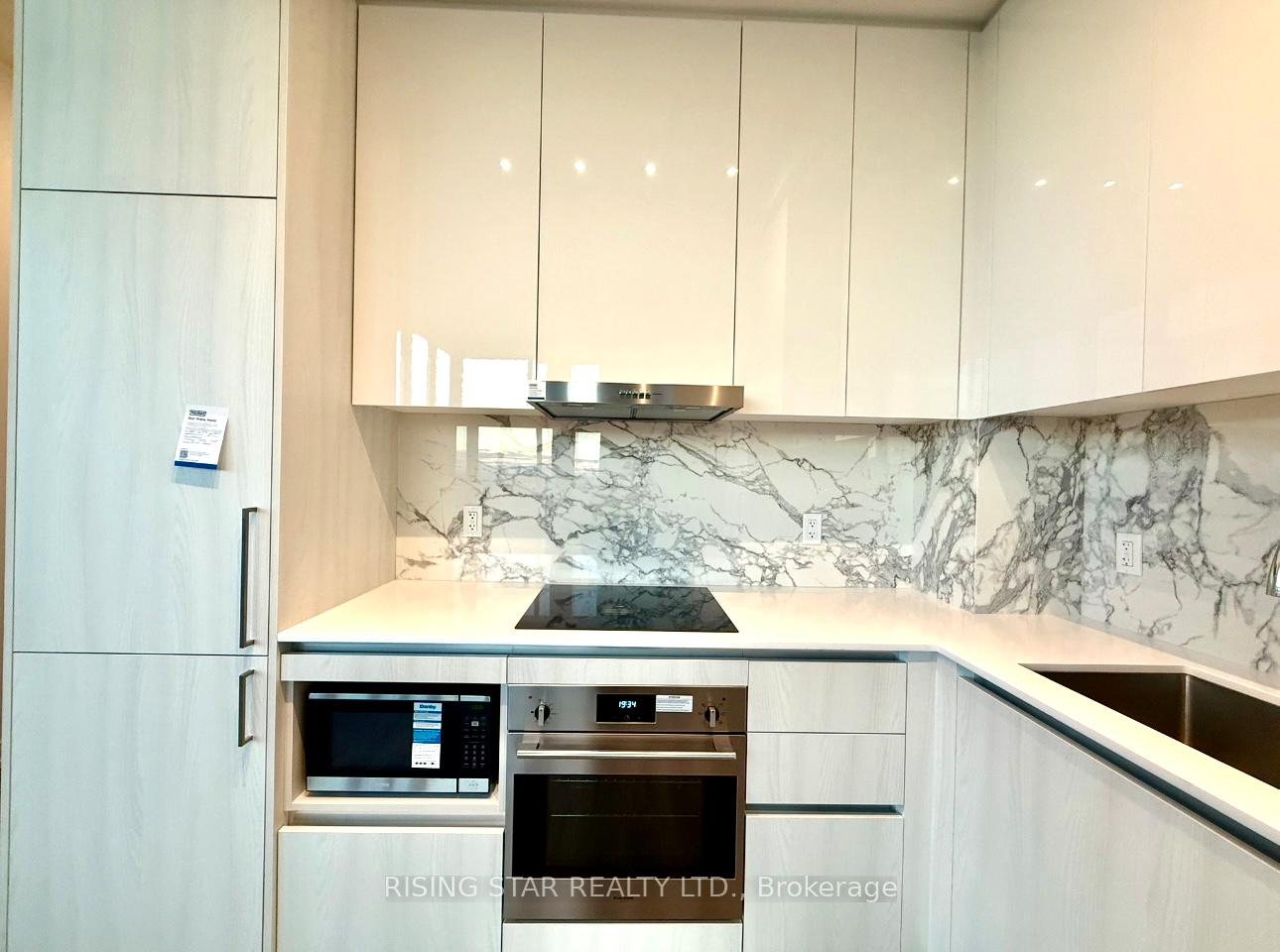 Photo 10 of Unit PH-105, 225 Commerce Street, Vaughan, Vaughan Corporate Centre — HOMEH