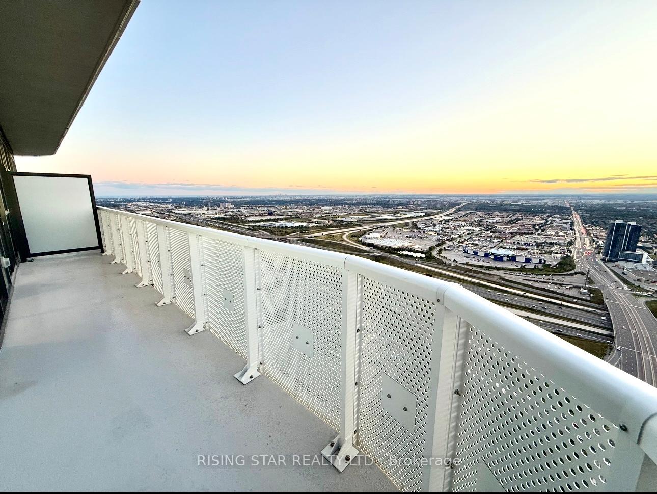 Photo 29 of Unit PH-105, 225 Commerce Street, Vaughan, Vaughan Corporate Centre — HOMEH