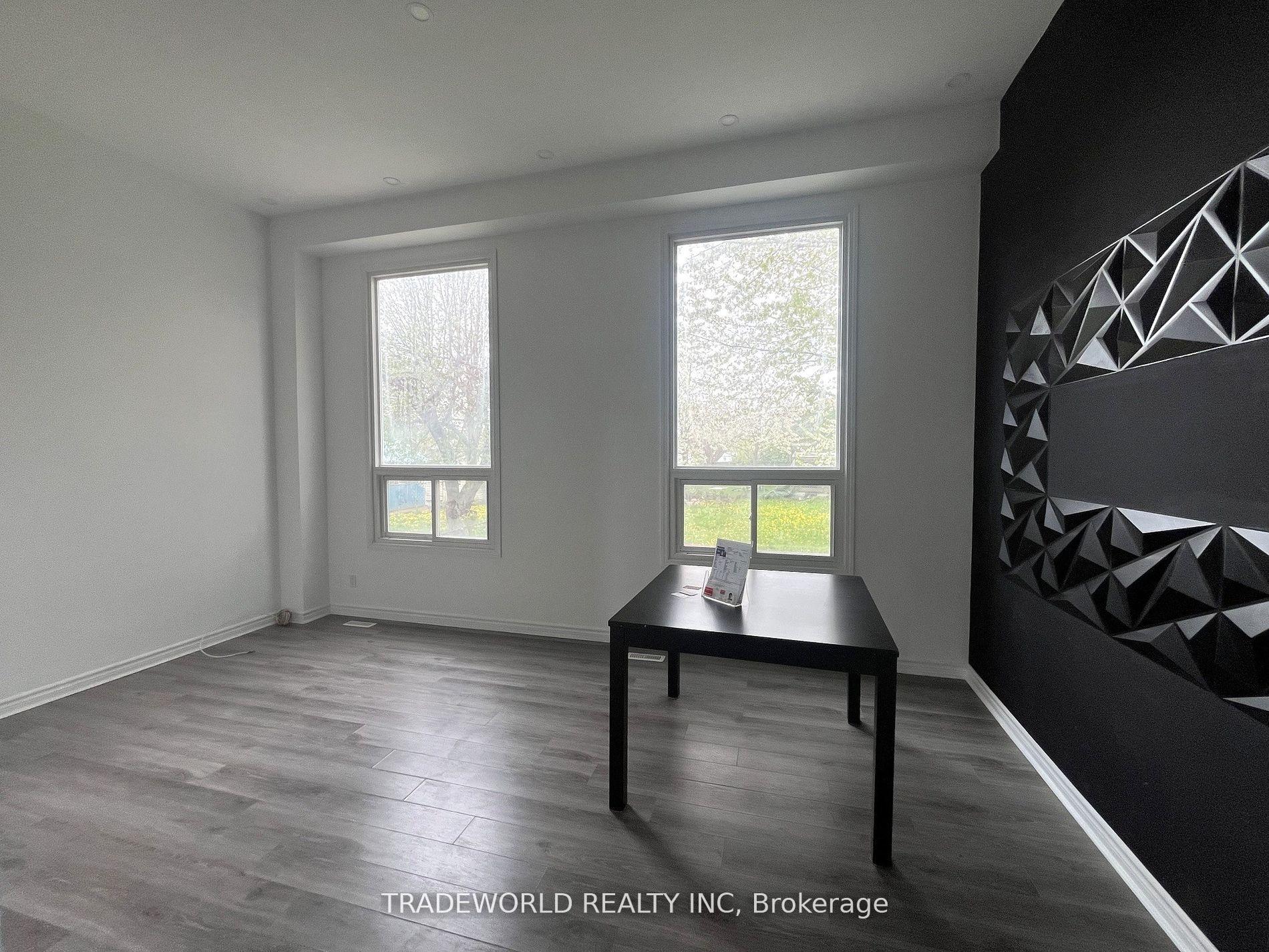 Photo 6 of 7465 Bybrook Drive, Mississauga, Malton — HOMEH