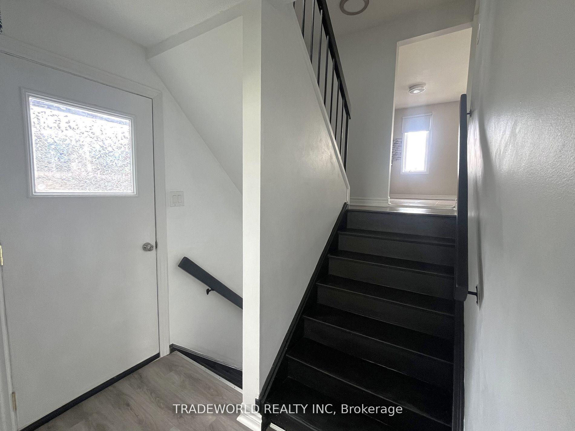 Photo 22 of 7465 Bybrook Drive, Mississauga, Malton — HOMEH