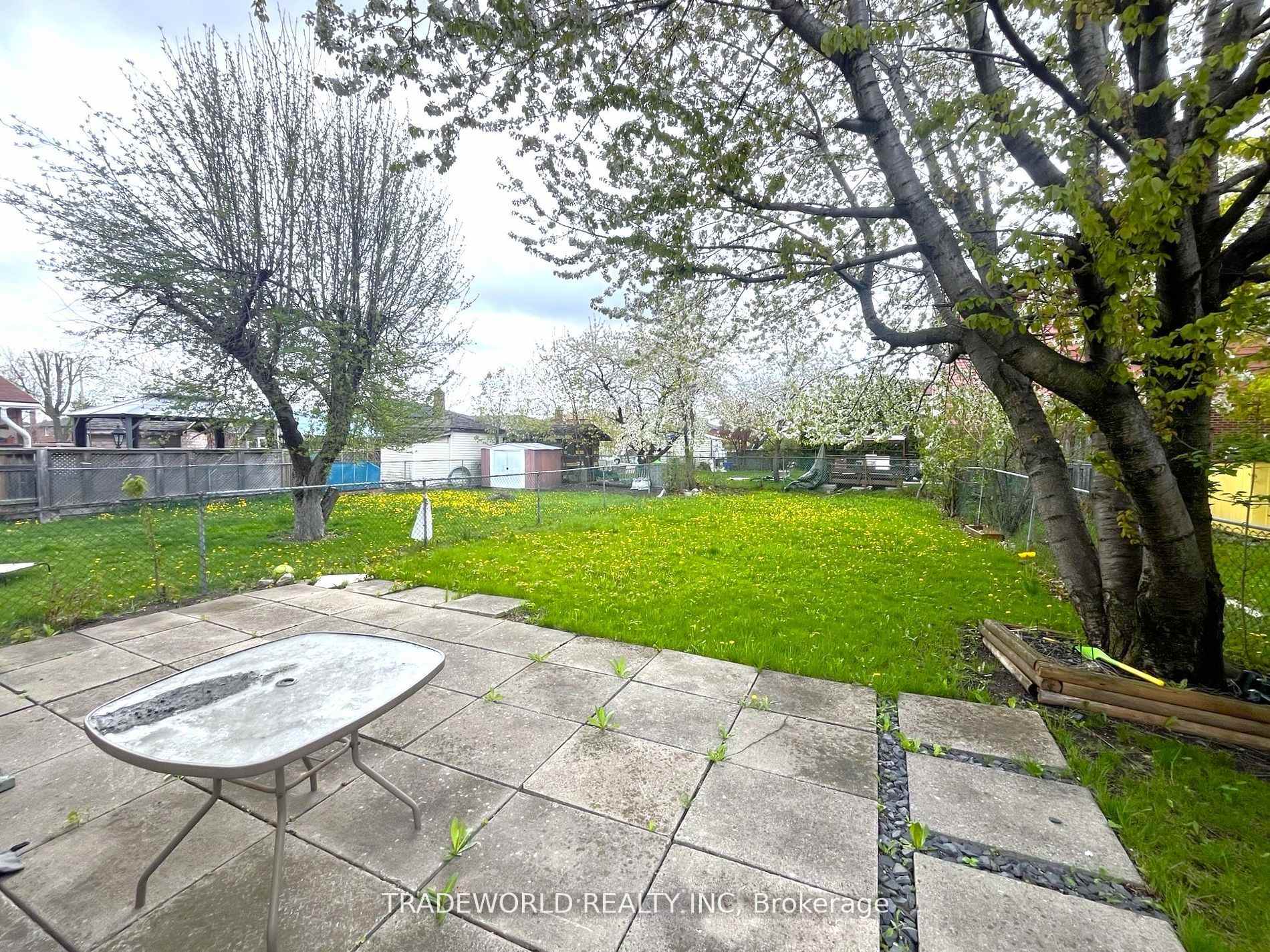 Photo 26 of 7465 Bybrook Drive, Mississauga, Malton — HOMEH