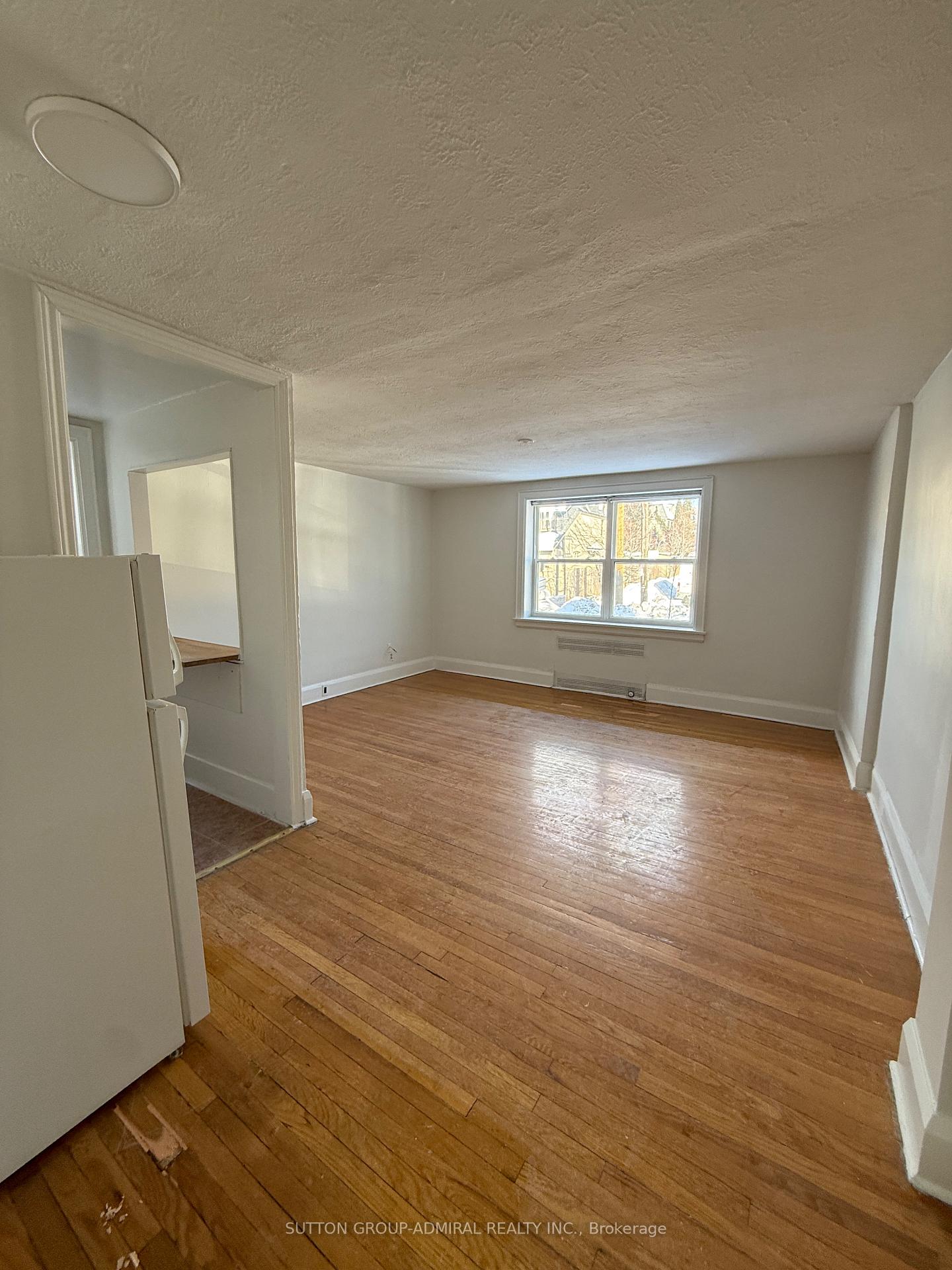 Photo 3 of Unit 6, 464 Spadina Road, Toronto, Forest Hill South — HOMEH
