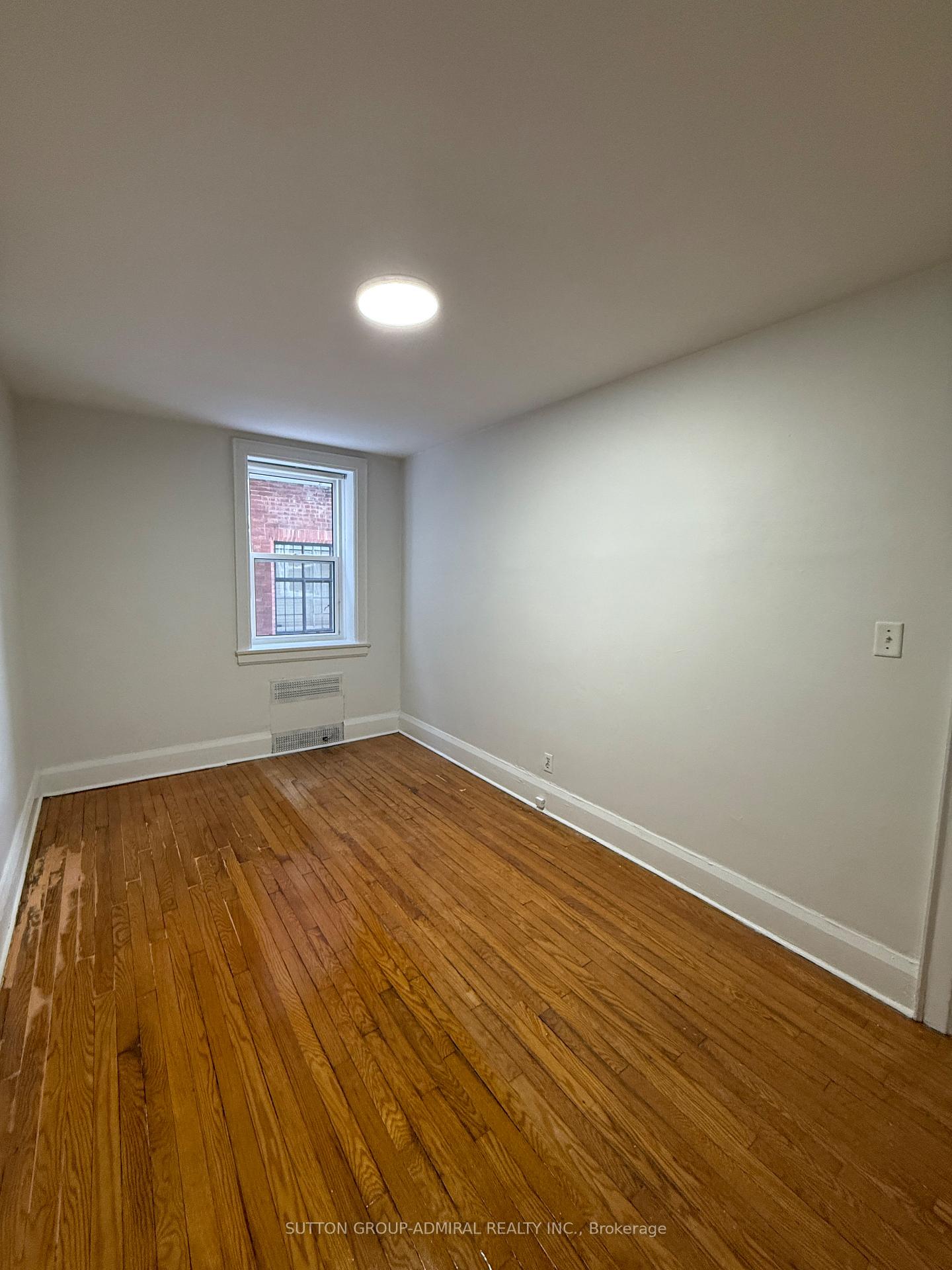 Photo 8 of Unit 6, 464 Spadina Road, Toronto, Forest Hill South — HOMEH