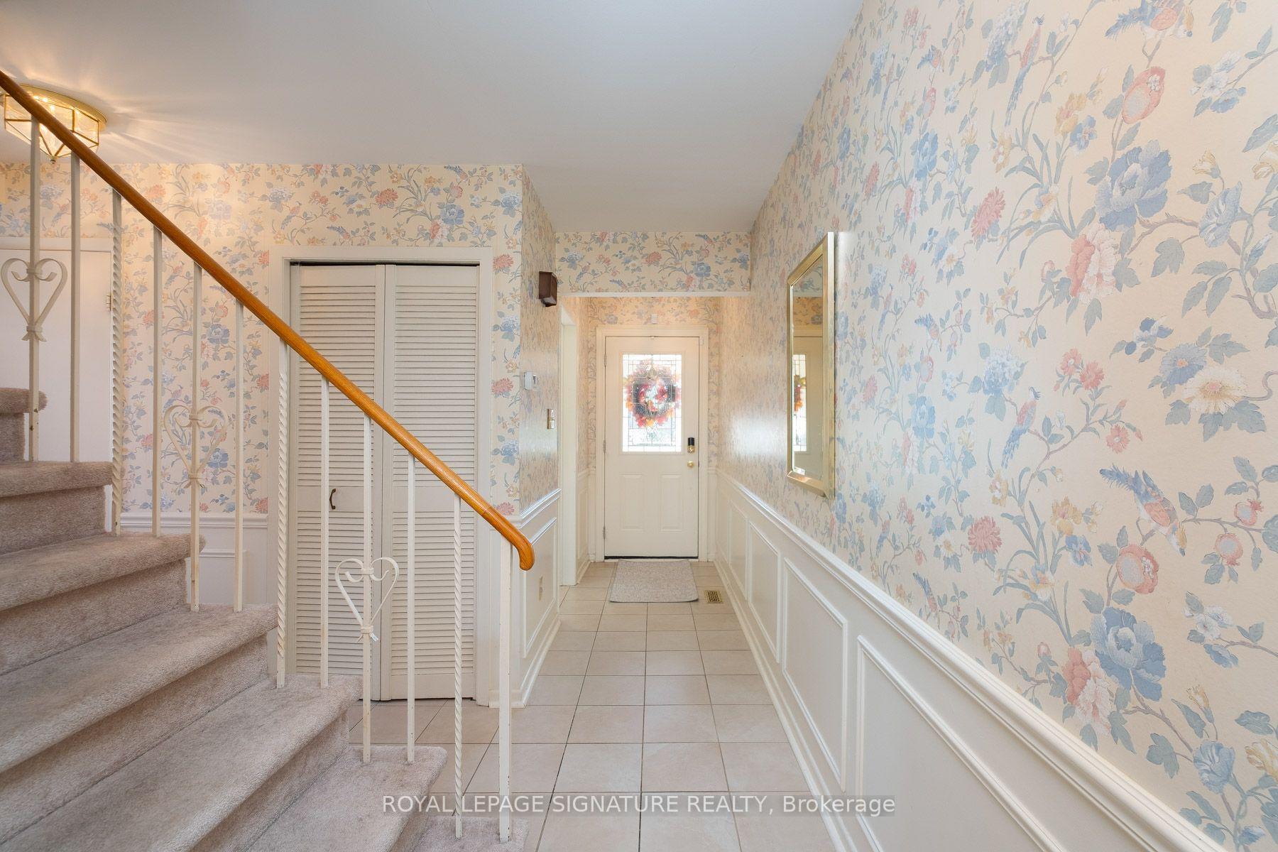 Photo 10 of 85 Pebblehill Square, Scarborough, Agincourt North — HOMEH