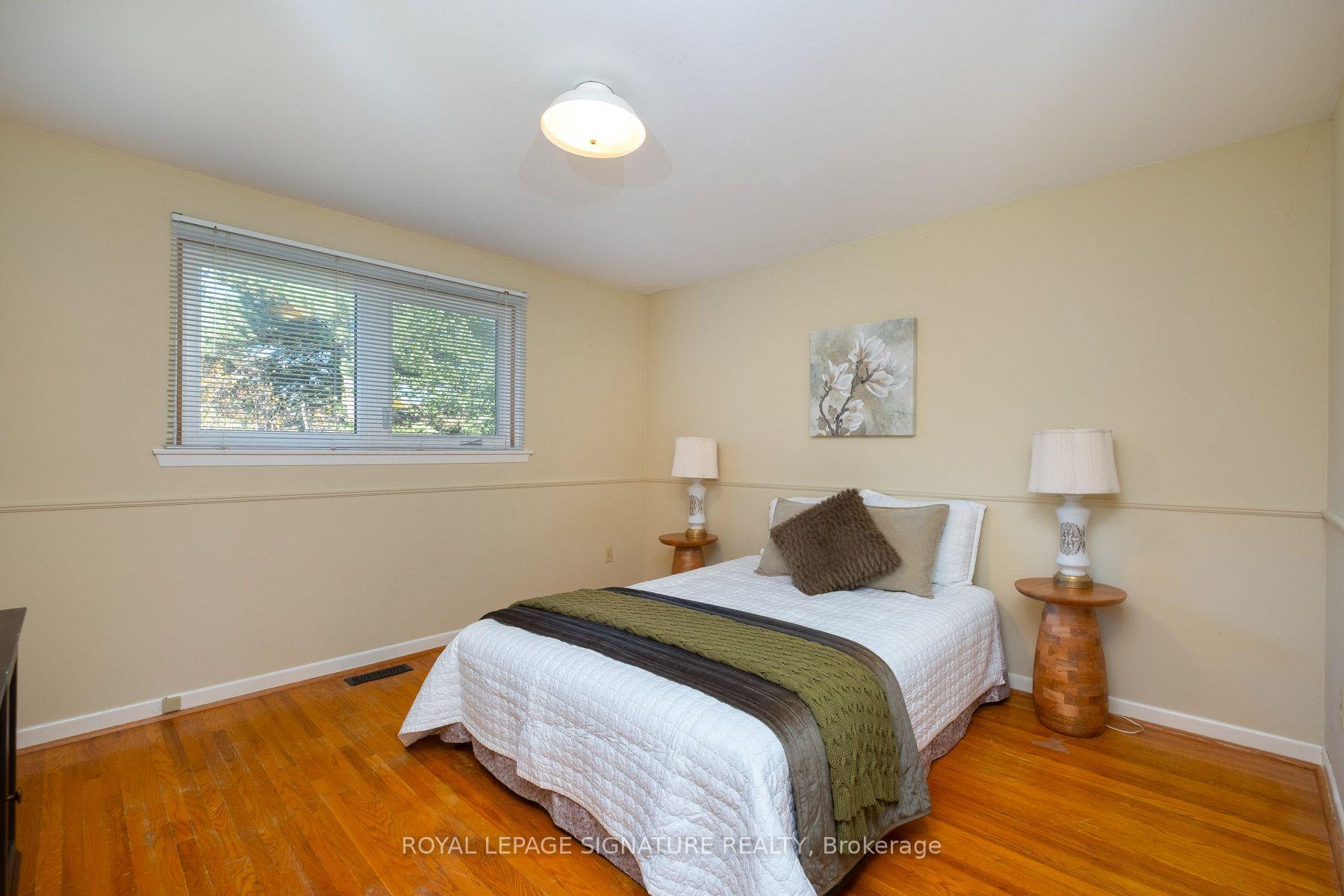Photo 15 of 85 Pebblehill Square, Scarborough, Agincourt North — HOMEH