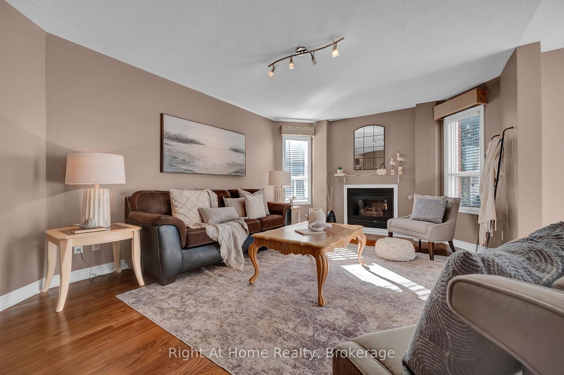 Photo 5 of 47 Welsh Street, Ajax, Central West — HOMEH