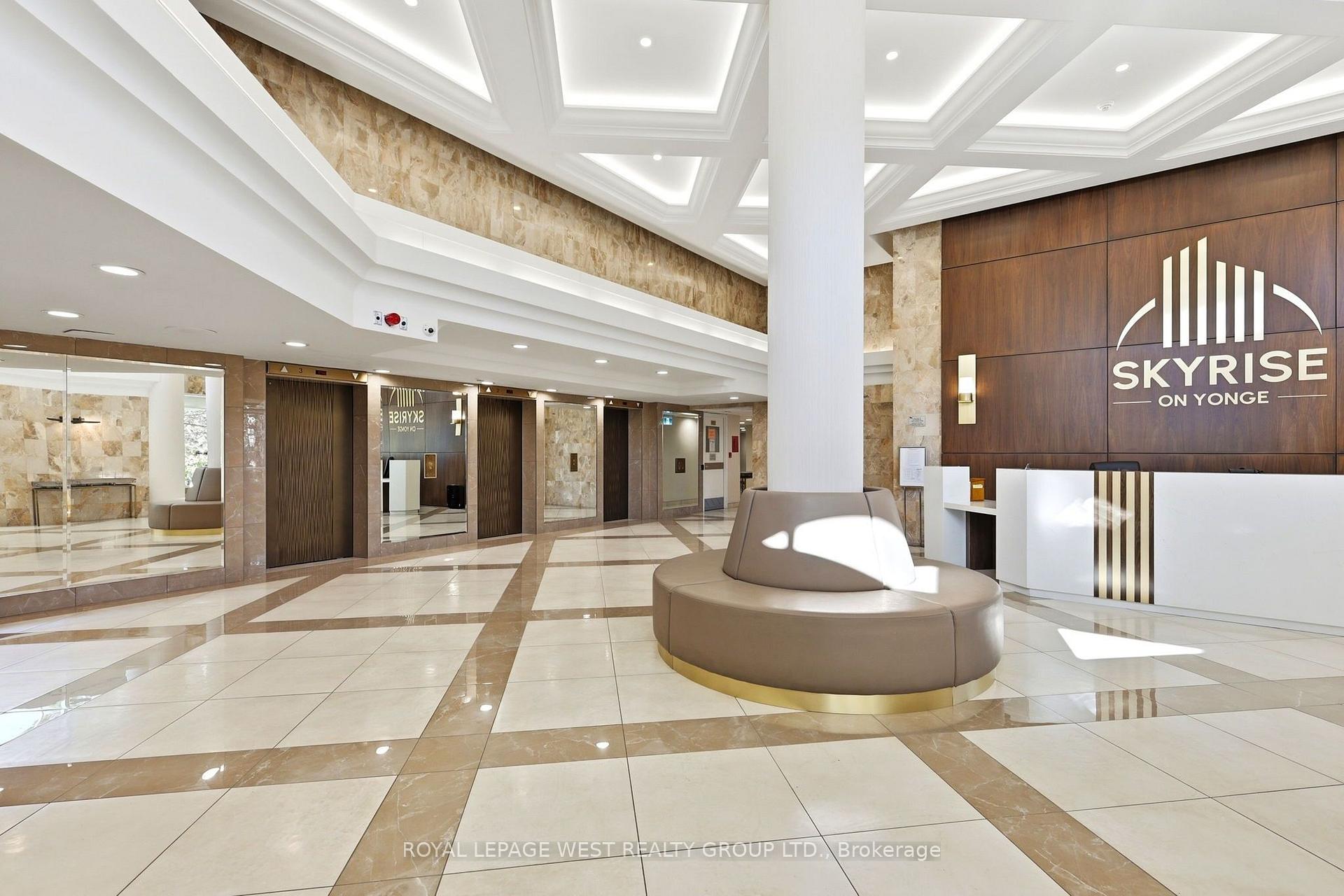 Photo 2 of Unit 940, 7300 Yonge Street, Vaughan, Crestwood-Springfarm-Yorkhill — HOMEH