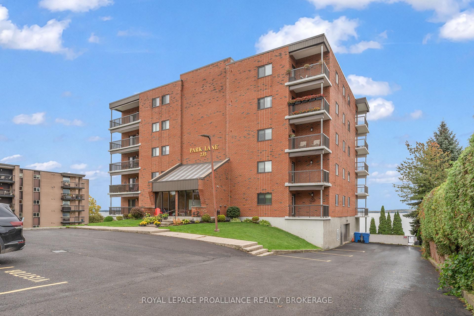 Photo 2 of Unit 101, 235 South Street S, Gananoque, Gananoque — HOMEH